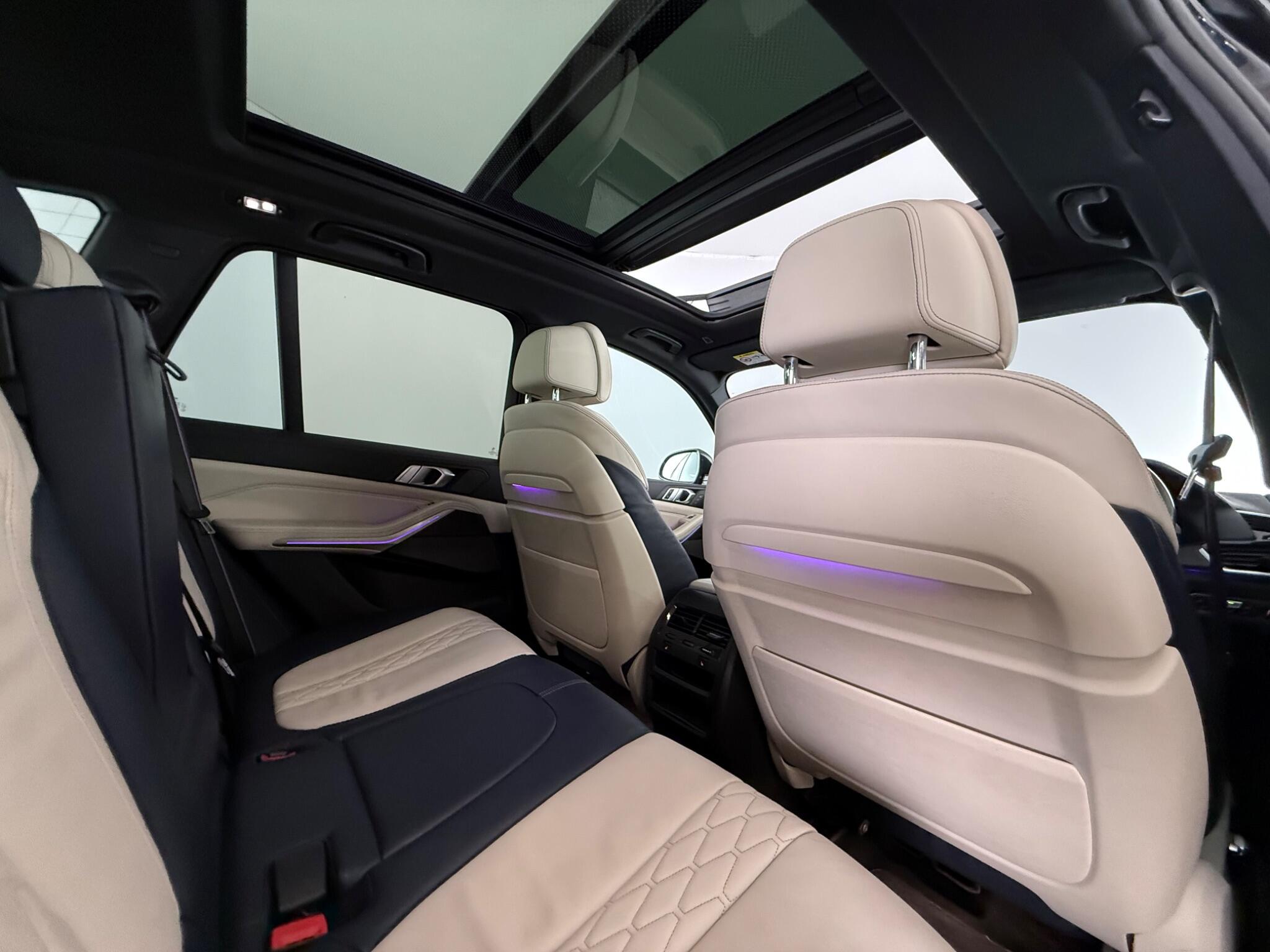 BMW X5 view 36