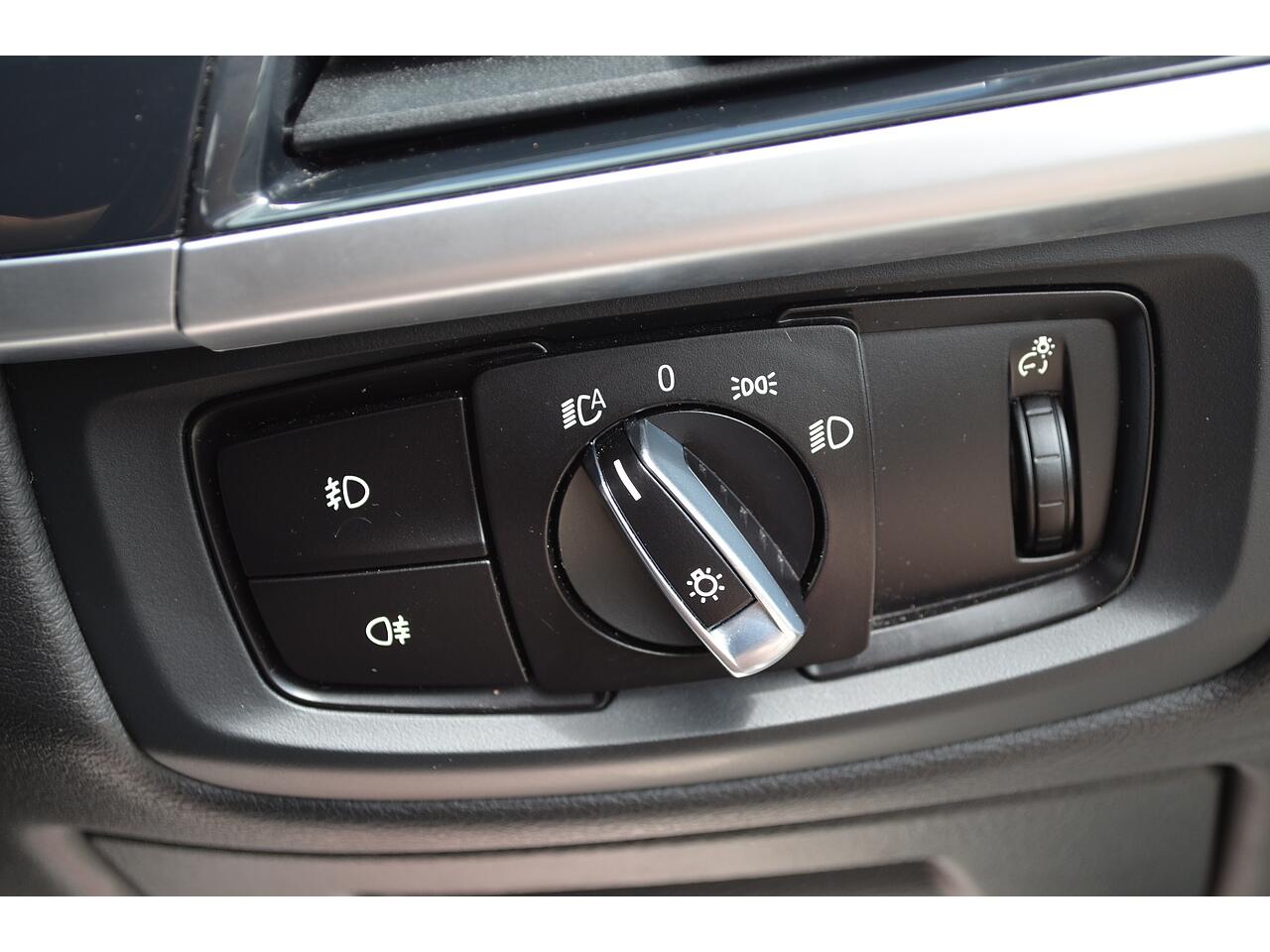 BMW X5 view 31