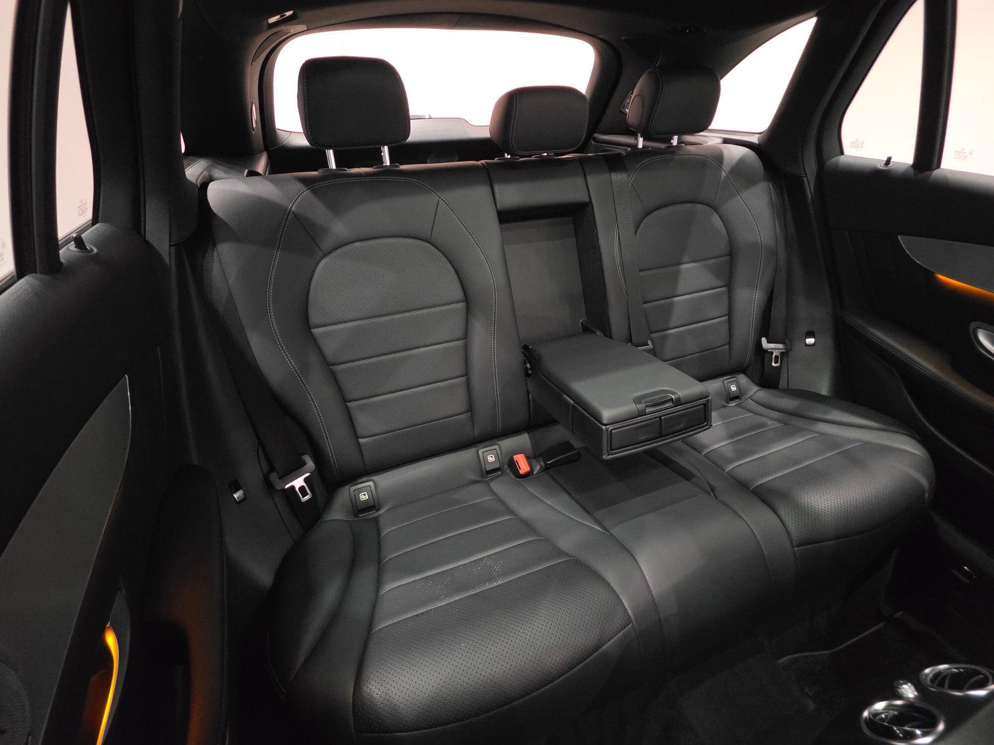 Mercedes-Benz GLC view 19
