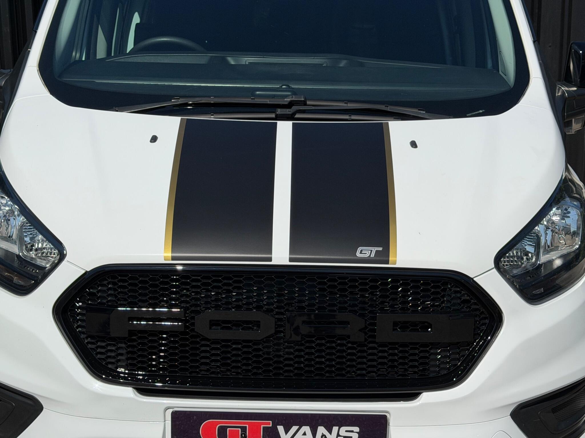 Ford Transit Custom view 17