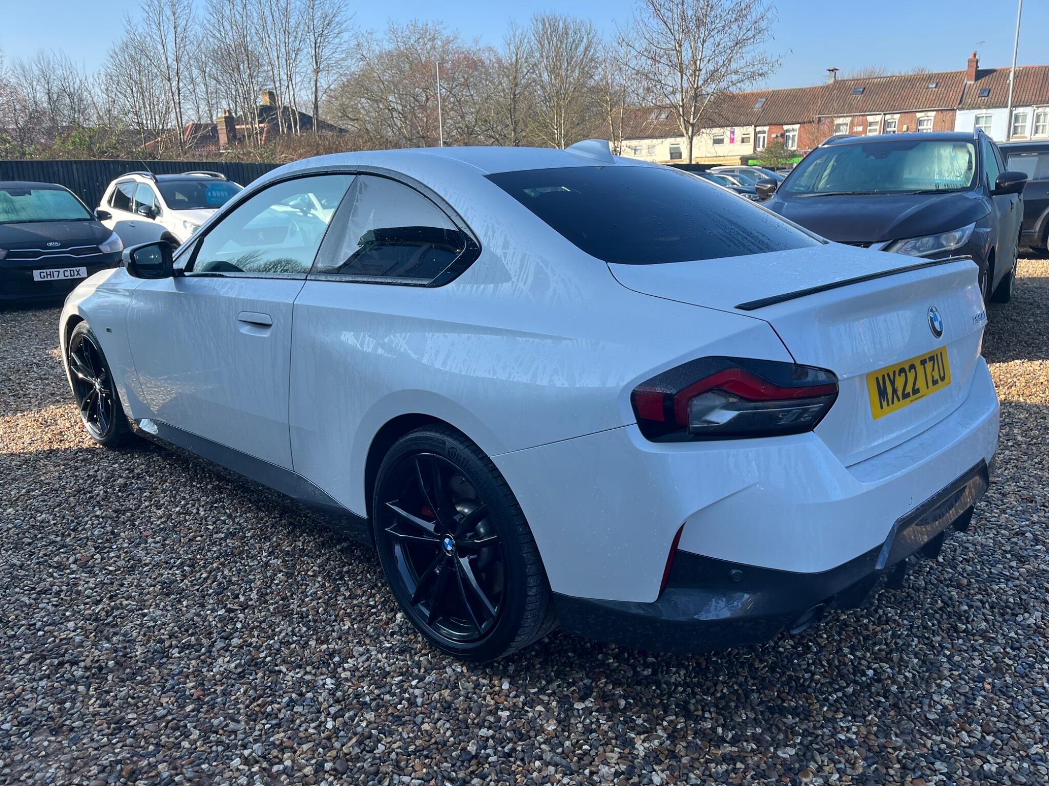 BMW 2 Series view 6