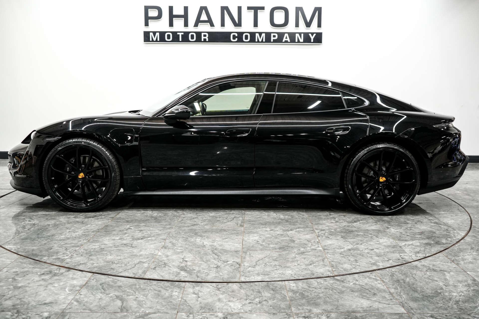 Porsche Taycan view 3