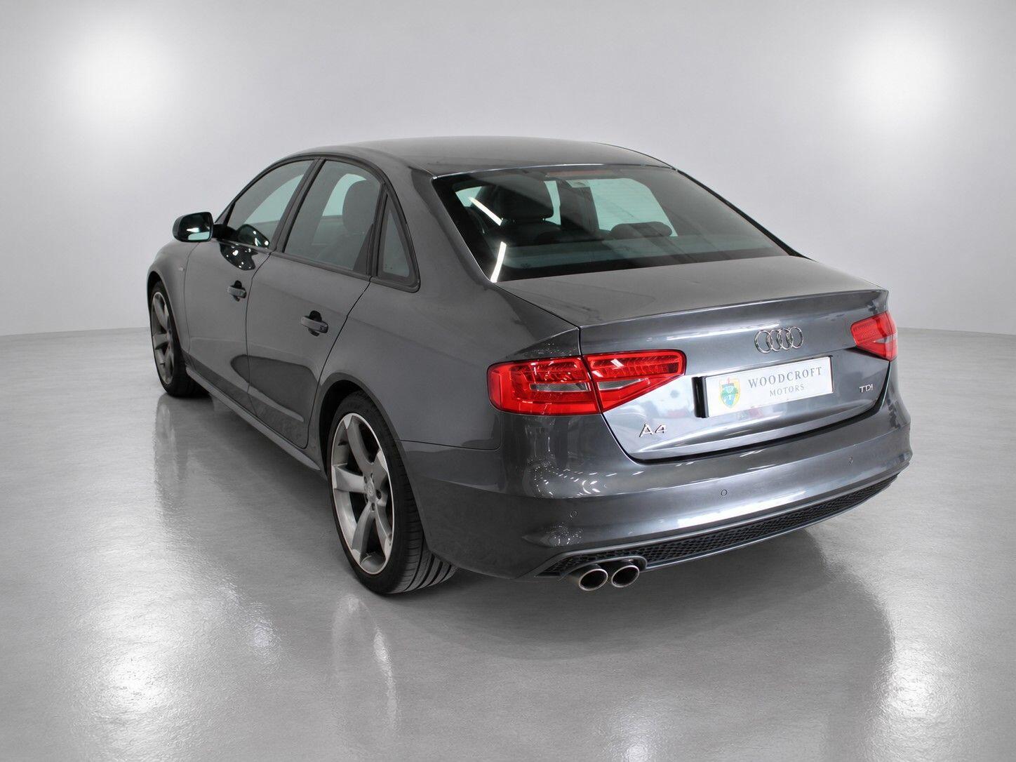 Audi A4 view 7