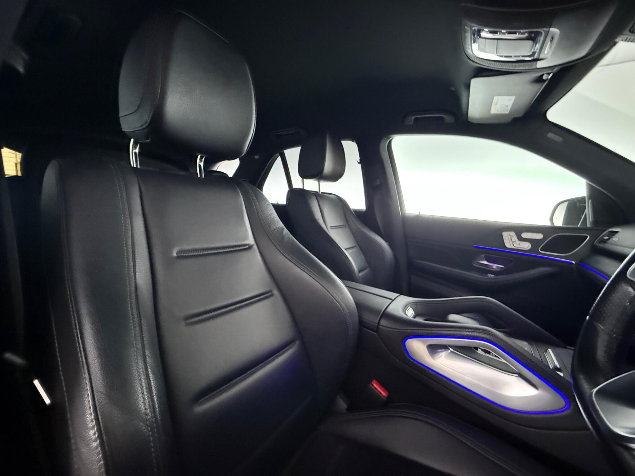 Mercedes-Benz GLE view 33