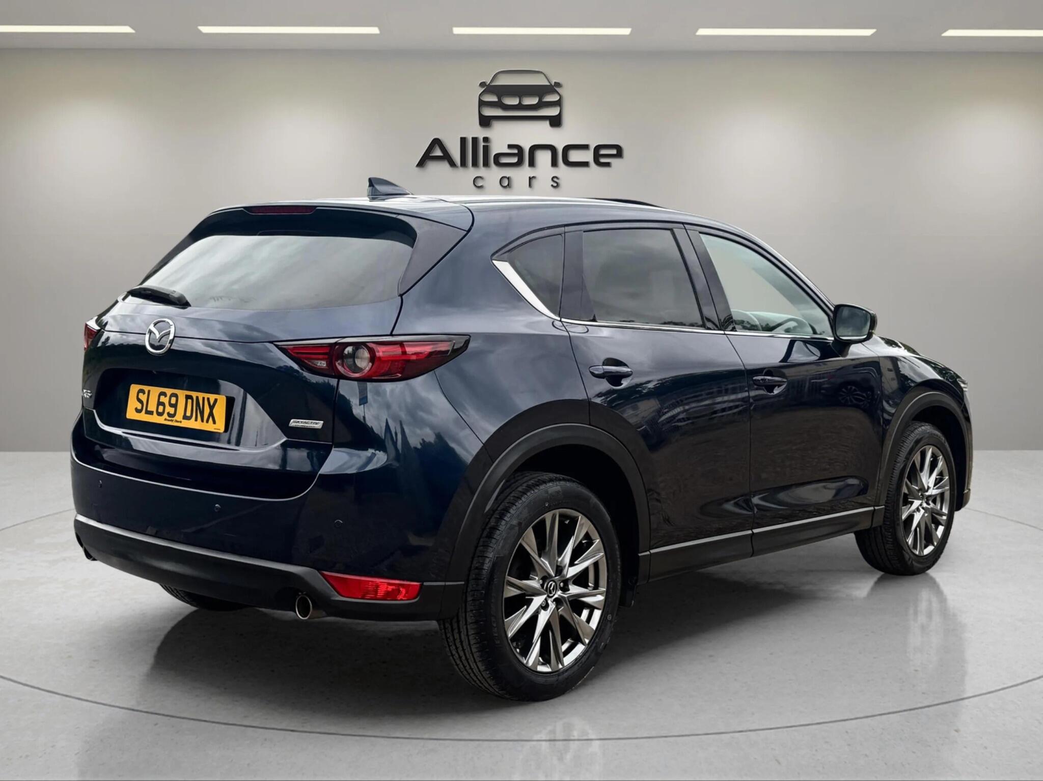 Mazda CX-5 view 16