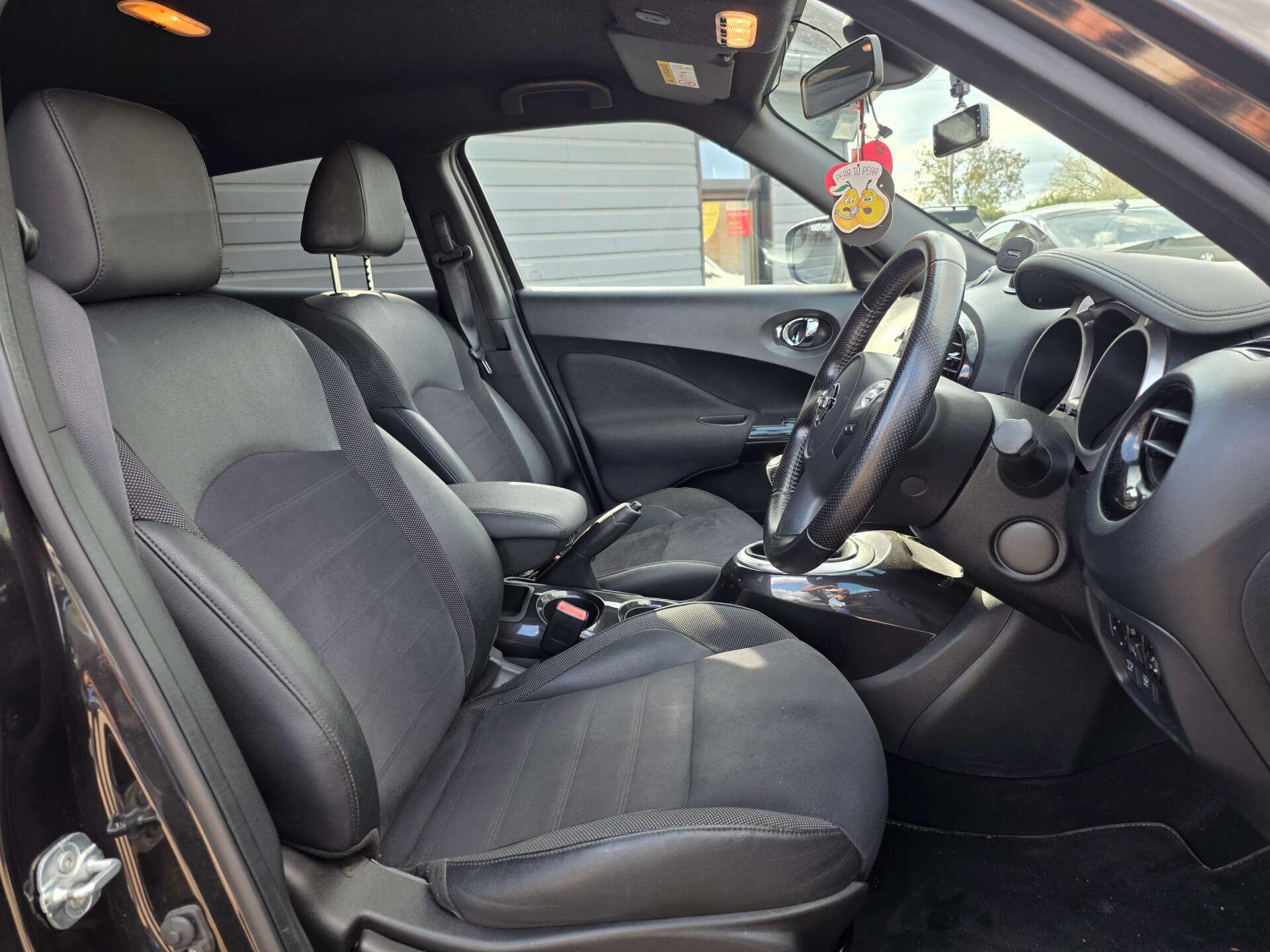 Nissan Juke view 27