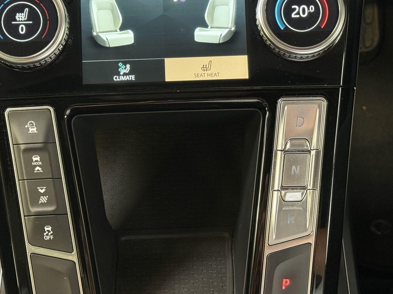 Jaguar I-Pace view 57