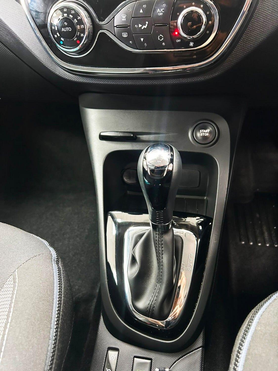 Renault Captur view 19
