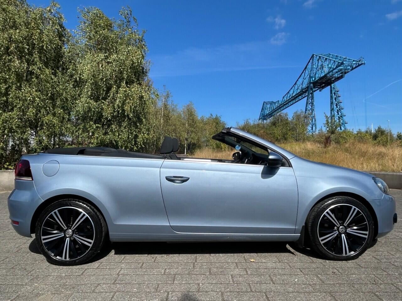 Volkswagen Golf view 5