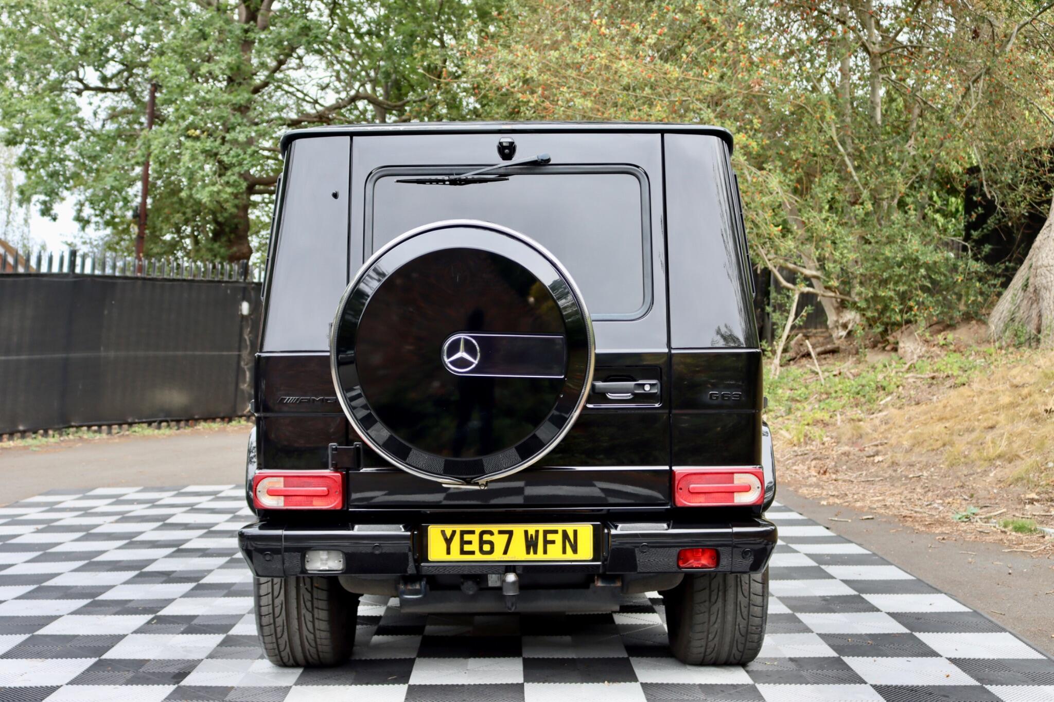 Mercedes-Benz G-Class view 27