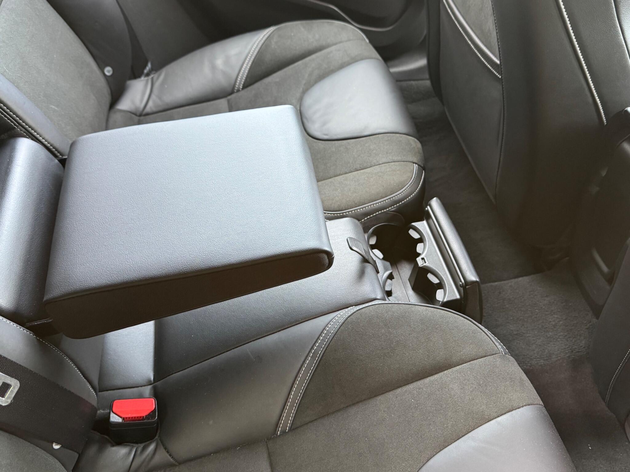 Volvo V40 view 35