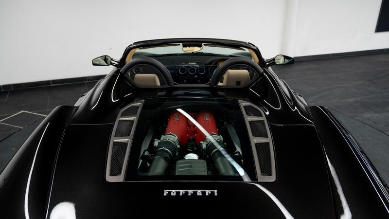 Ferrari F430 view 16