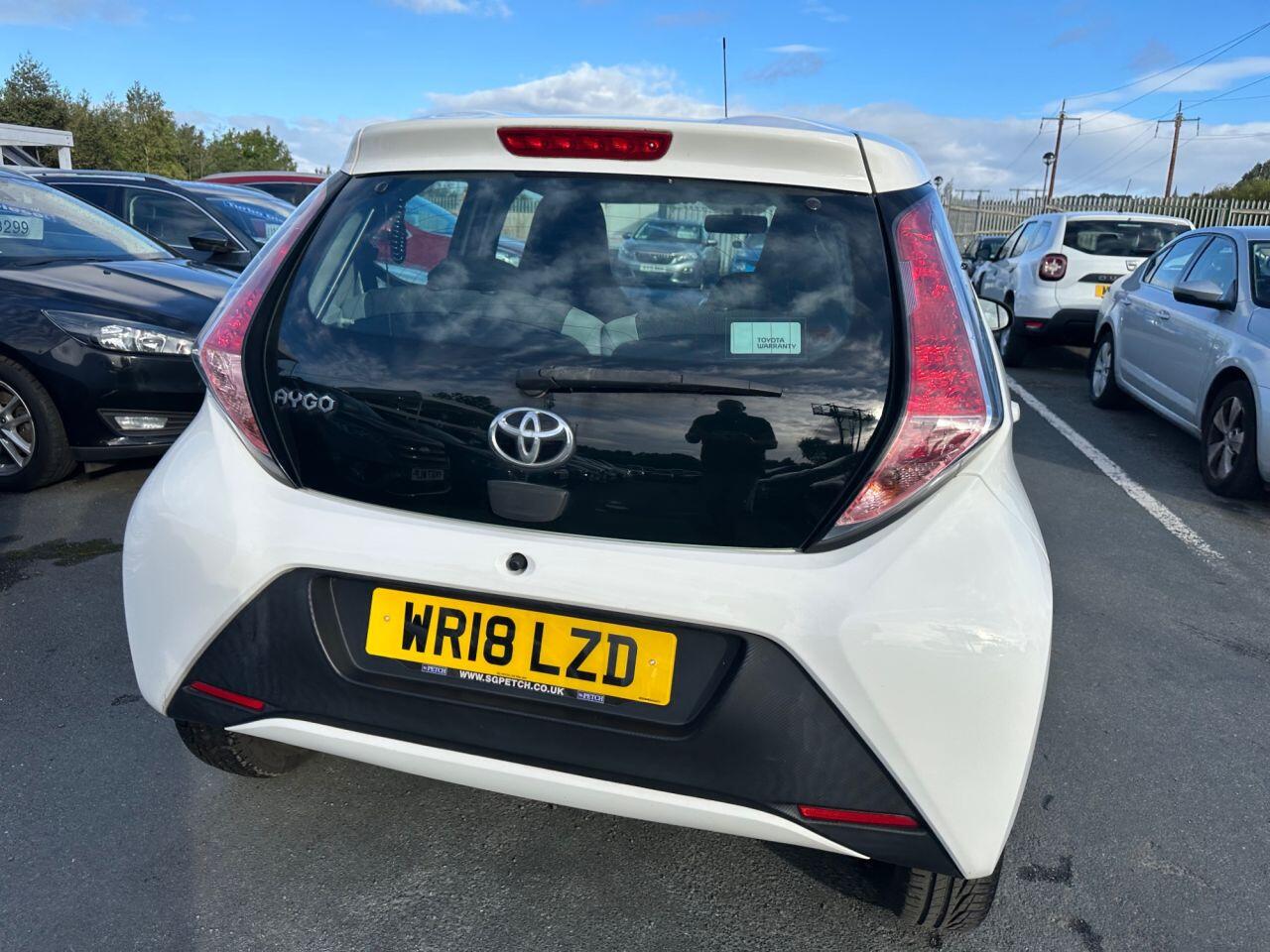 Toyota Aygo view 34