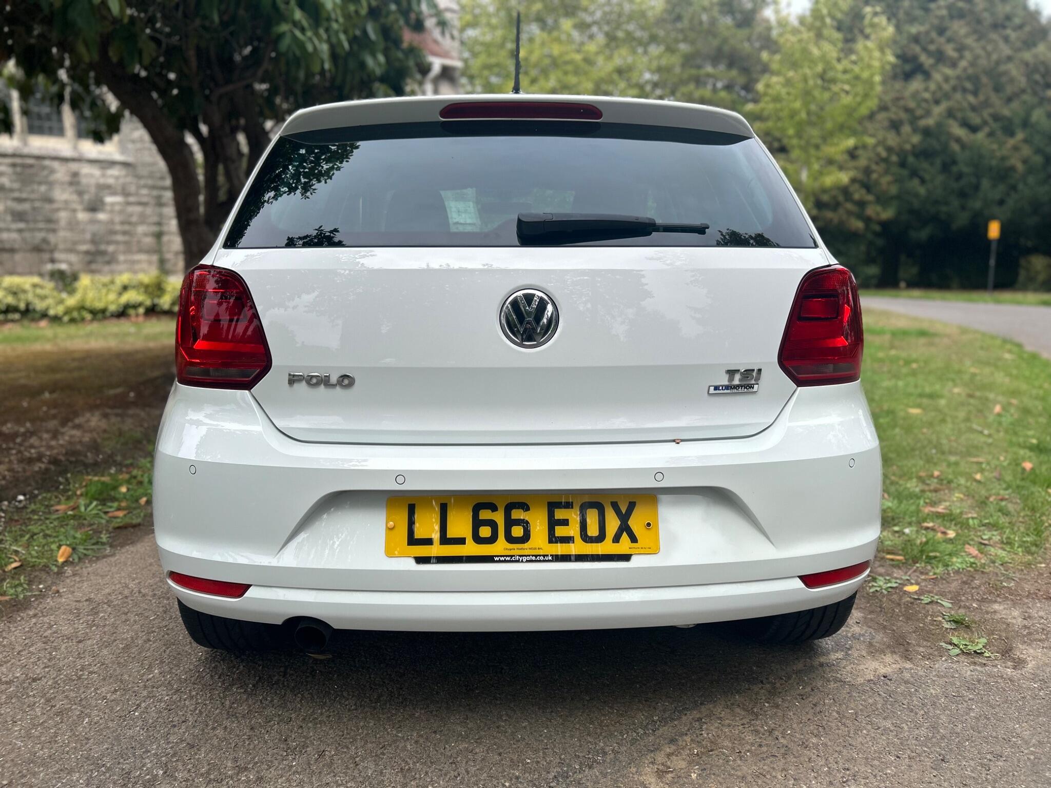 Volkswagen Polo view 19