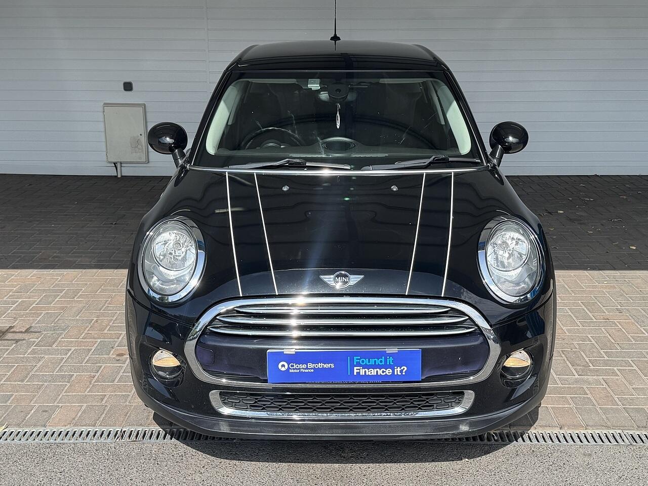 Mini Cooper view 2
