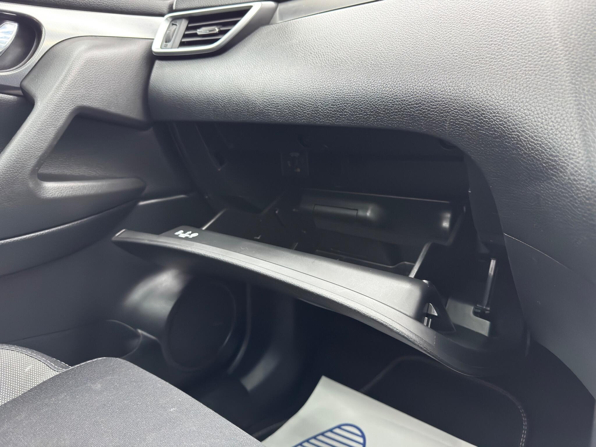 Nissan Qashqai view 35