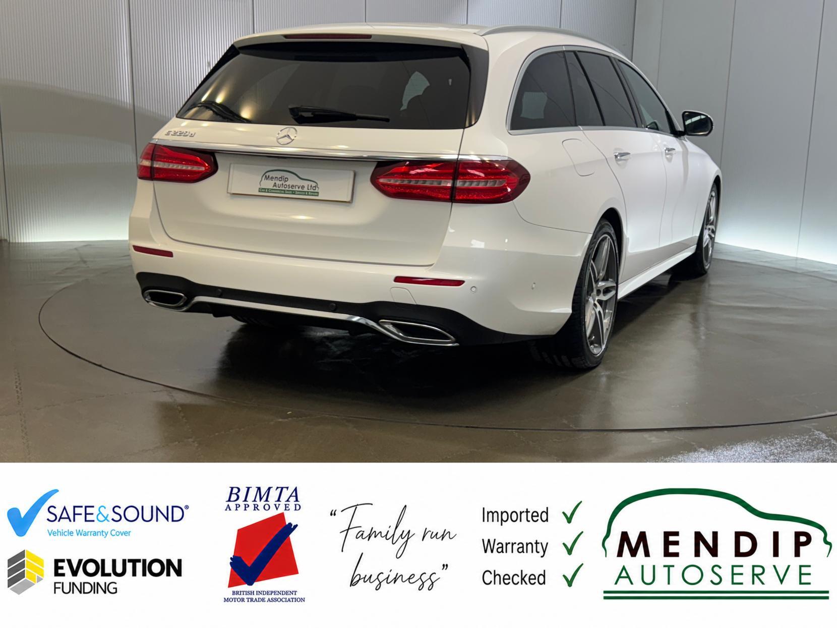 Mercedes-Benz E Class view 20