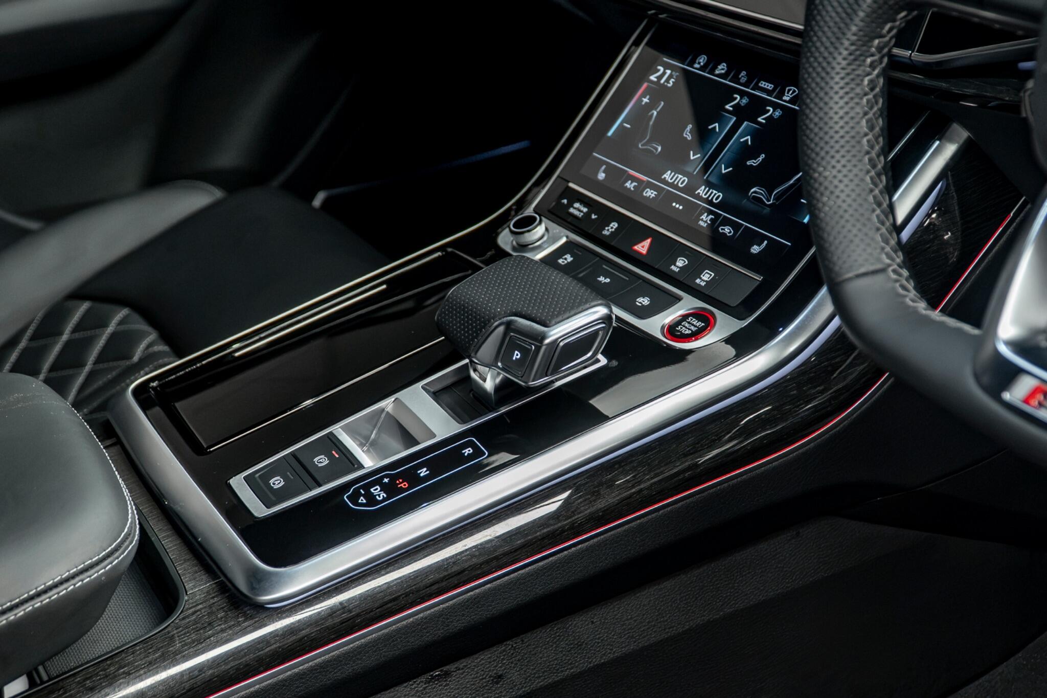 Audi SQ7 view 35