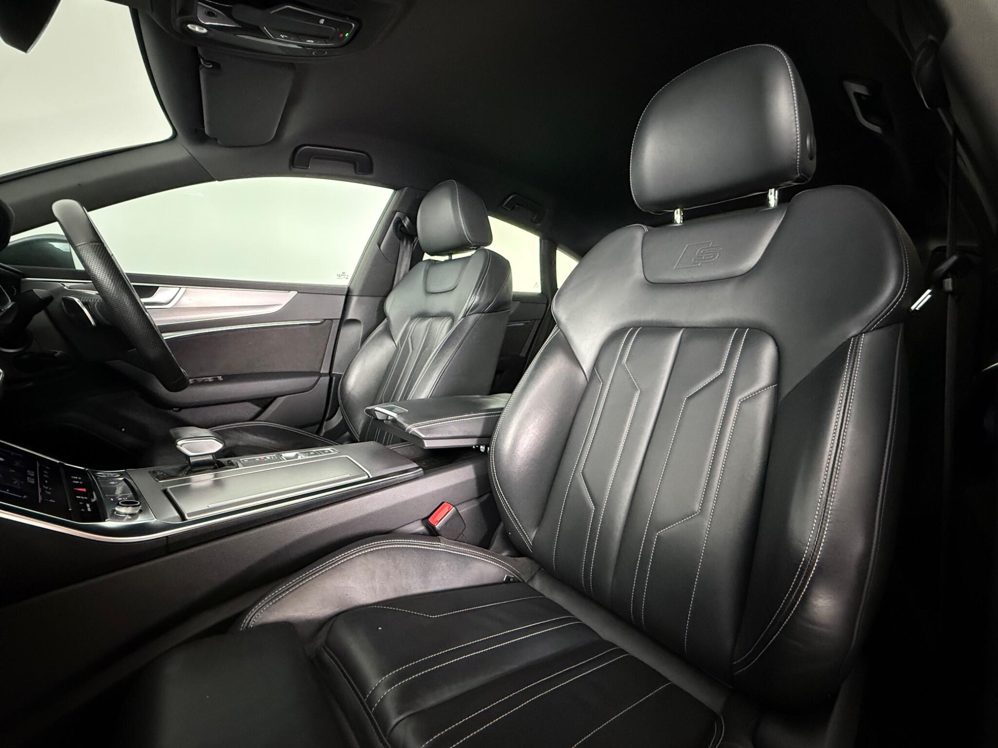 Audi A7 view 30
