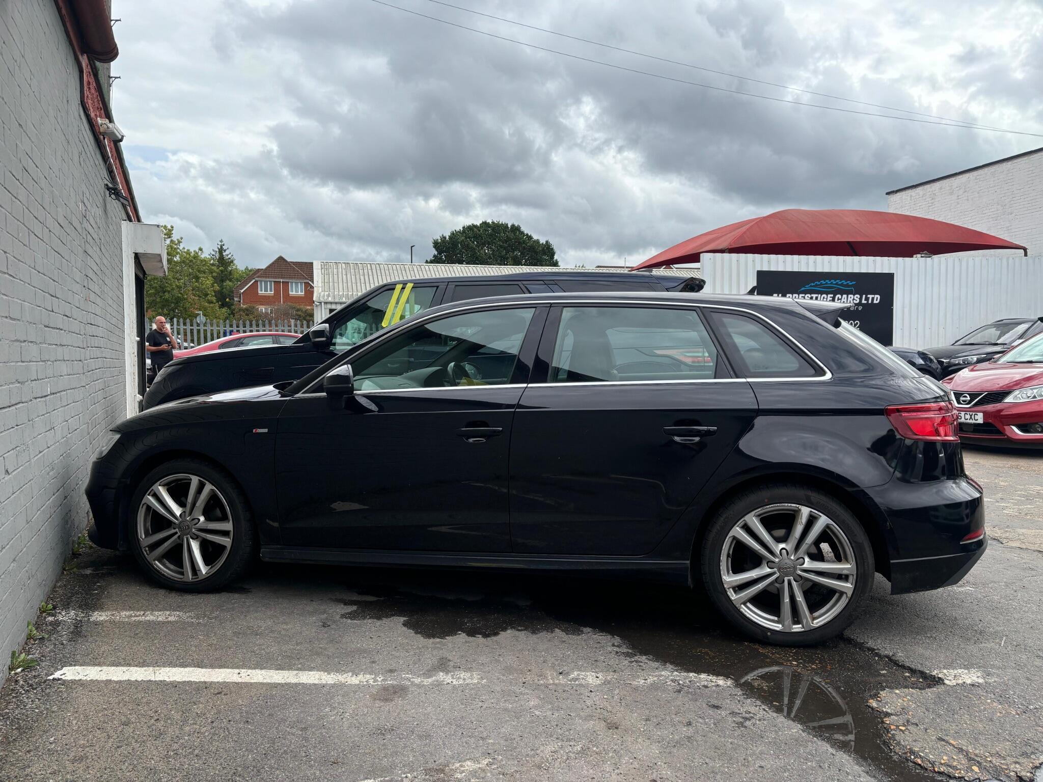 Audi A3 view 9