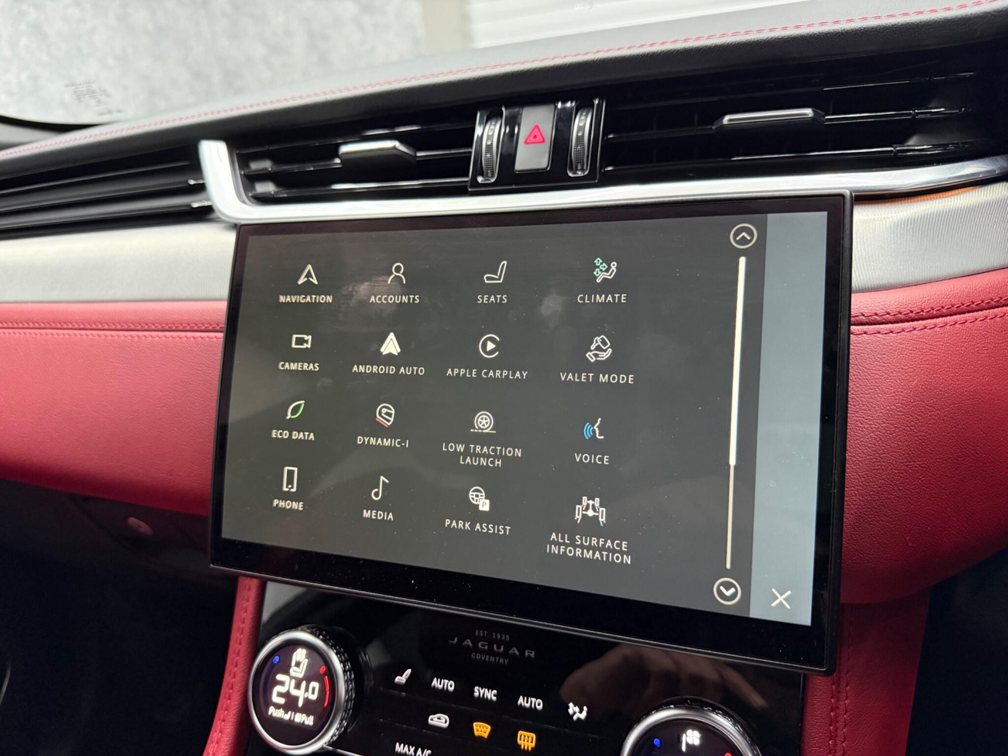 Jaguar F-Pace view 20