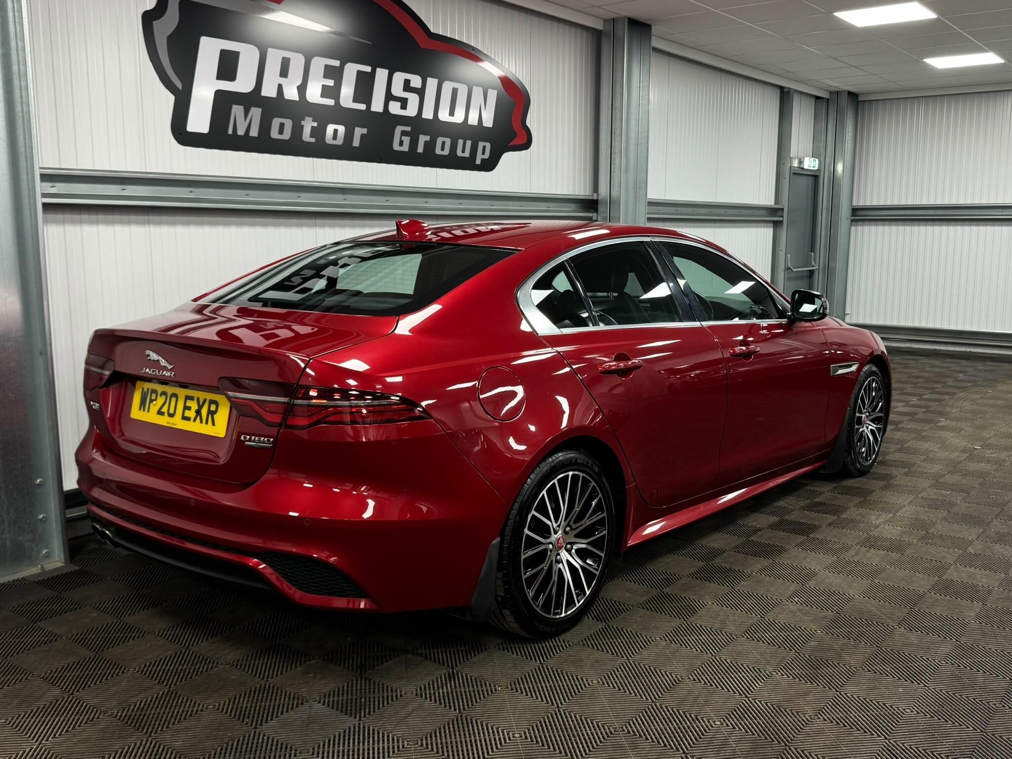 Jaguar Xe view 12