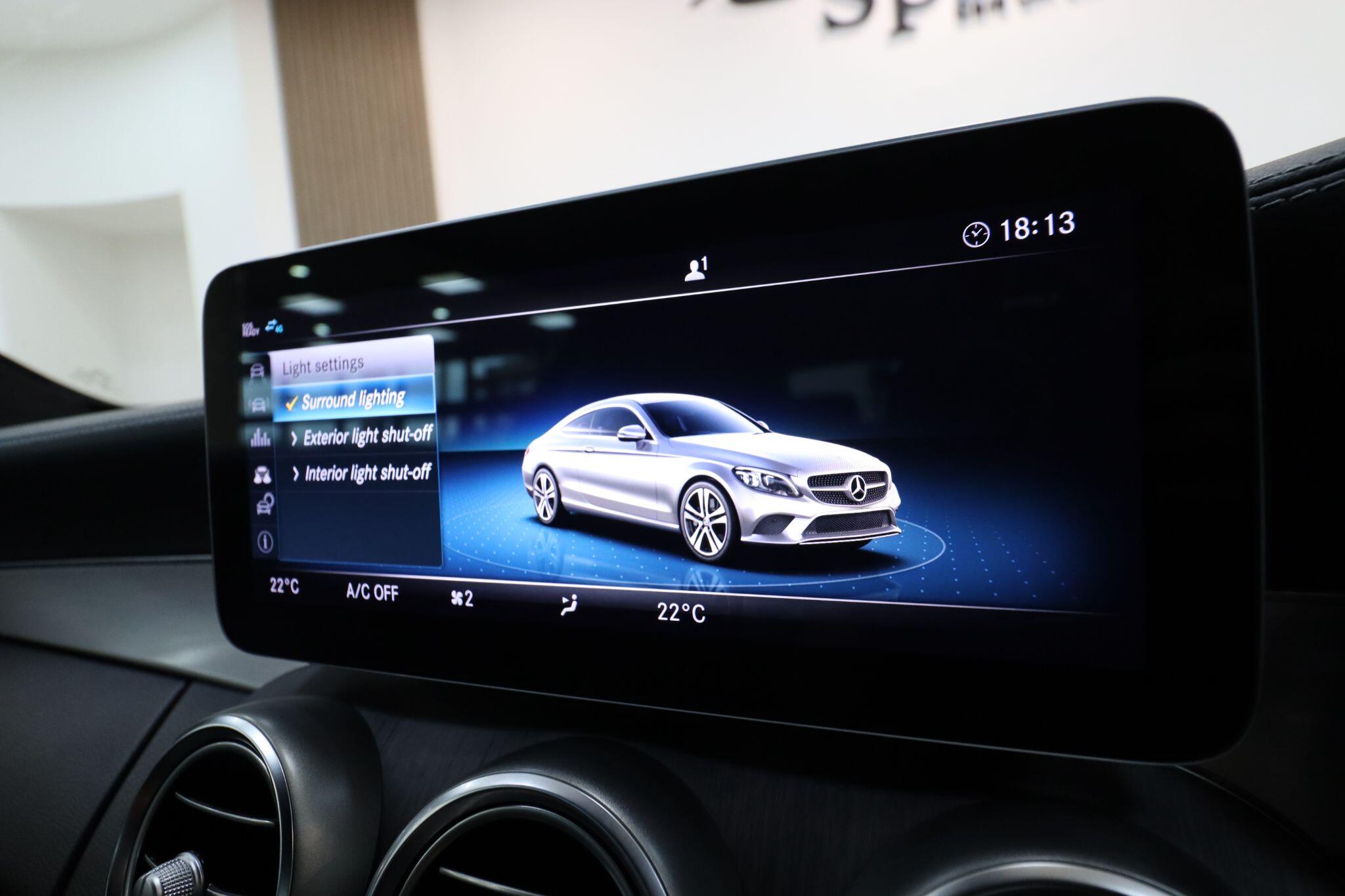 Mercedes-Benz C Class view 30
