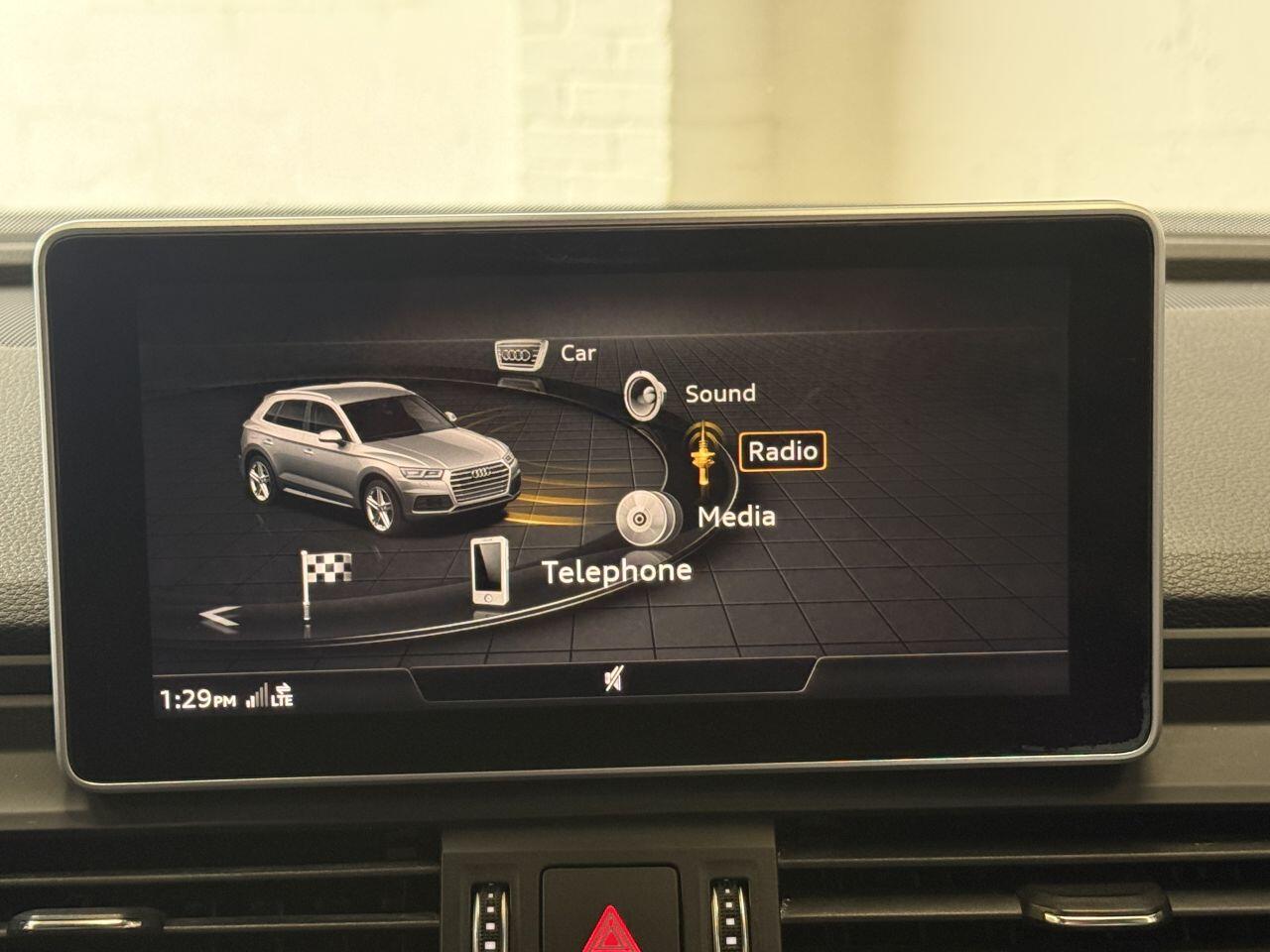 Audi Q5 view 47