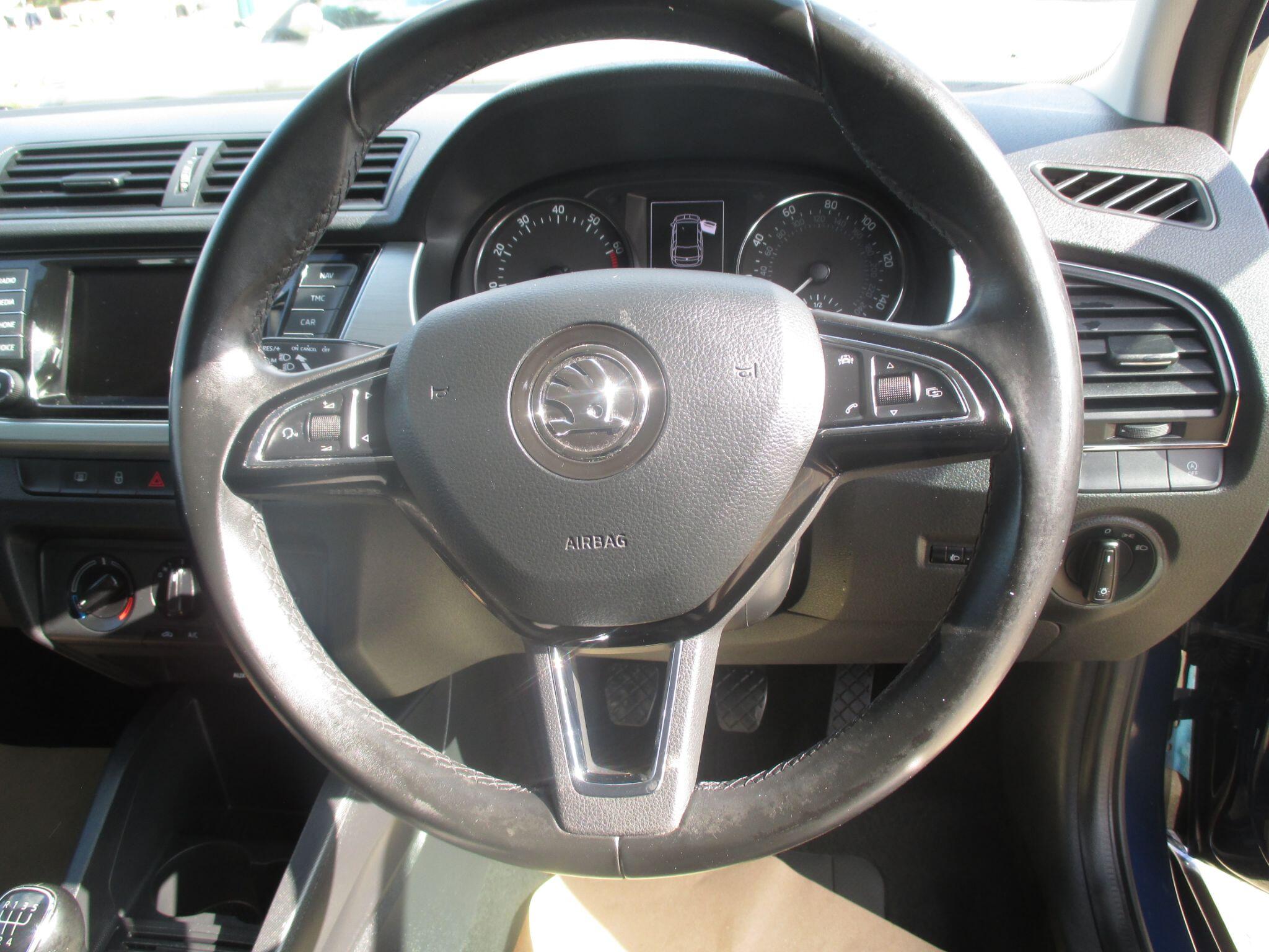 Skoda Fabia view 38