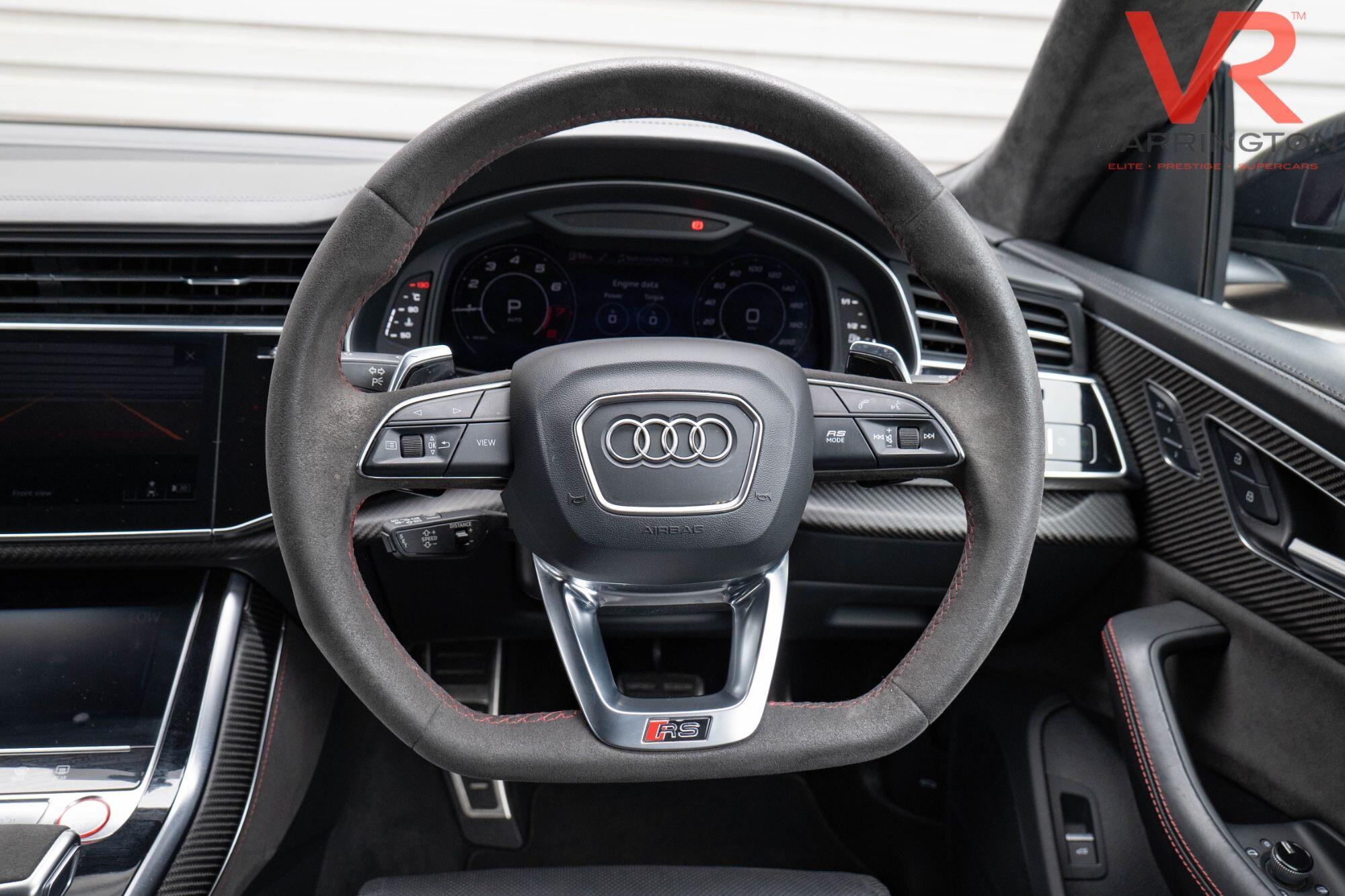 Audi RSQ8 view 7