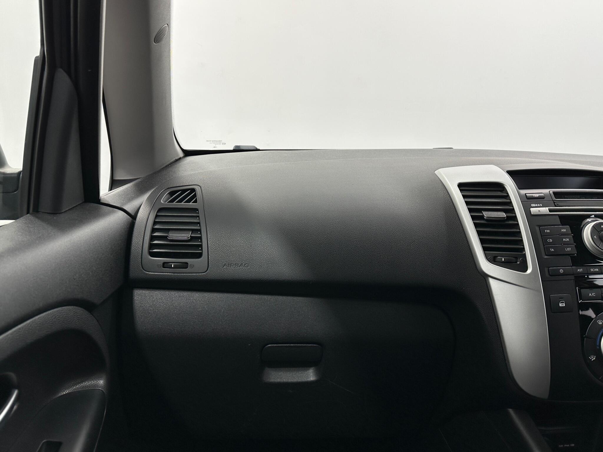 Kia Venga view 26