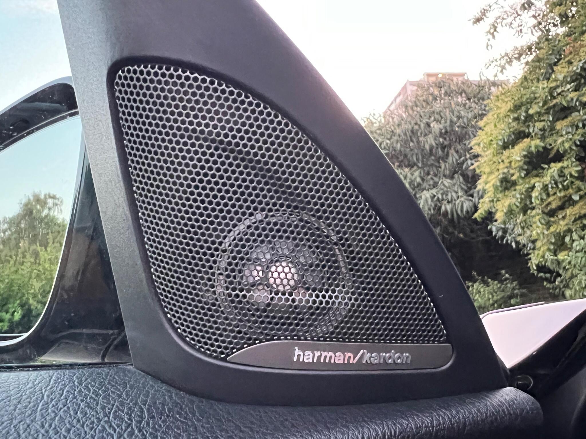 BMW 2 Series view 31