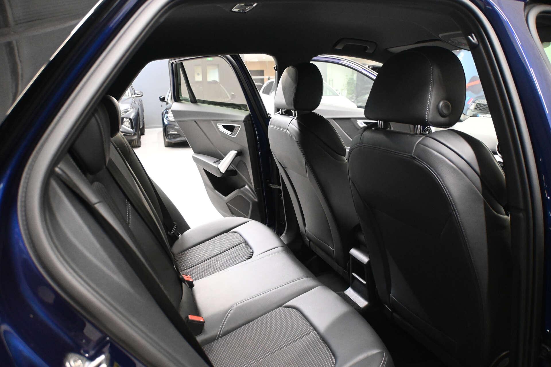 Audi Q2 view 15