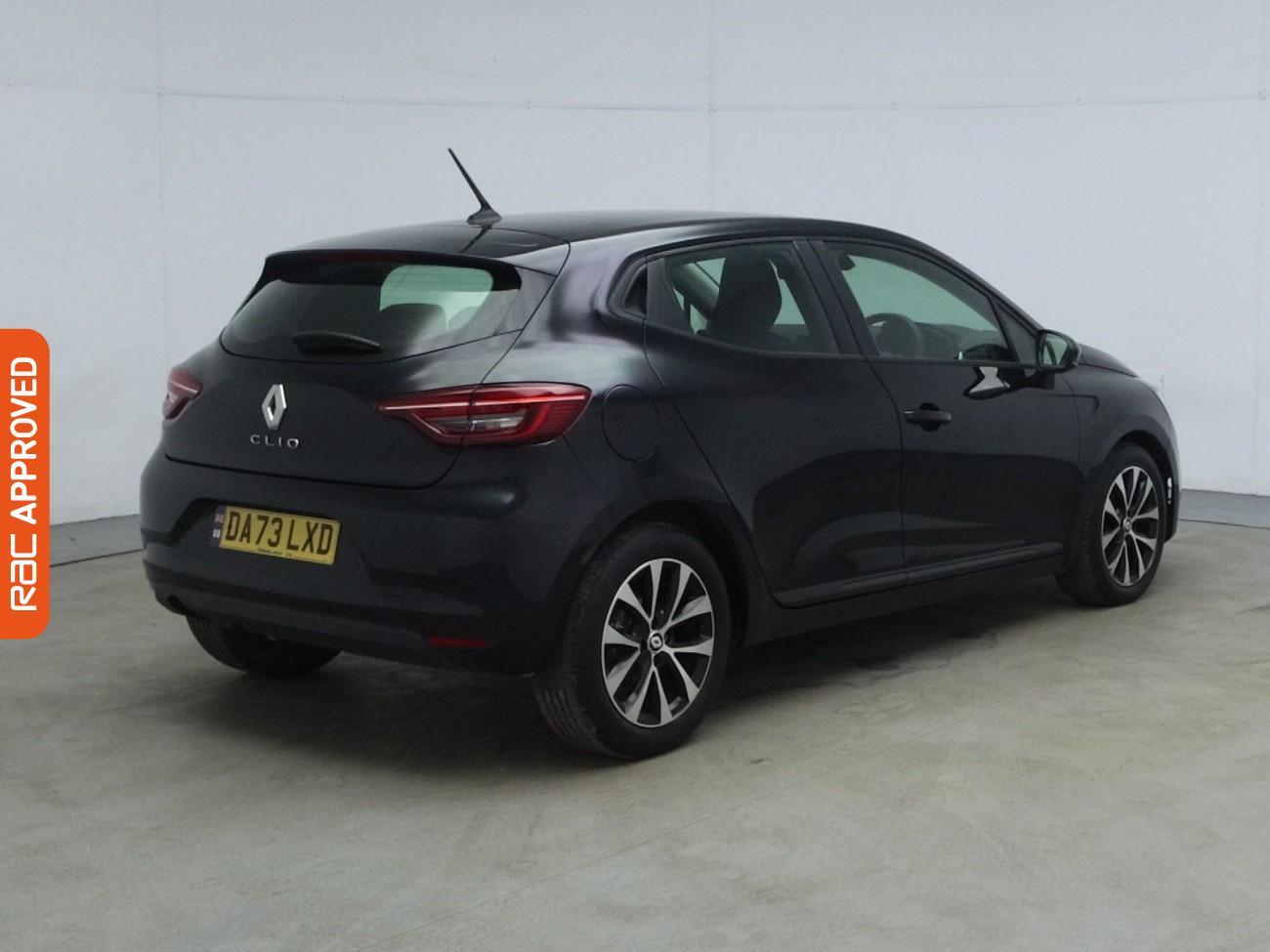 Renault Clio view 32