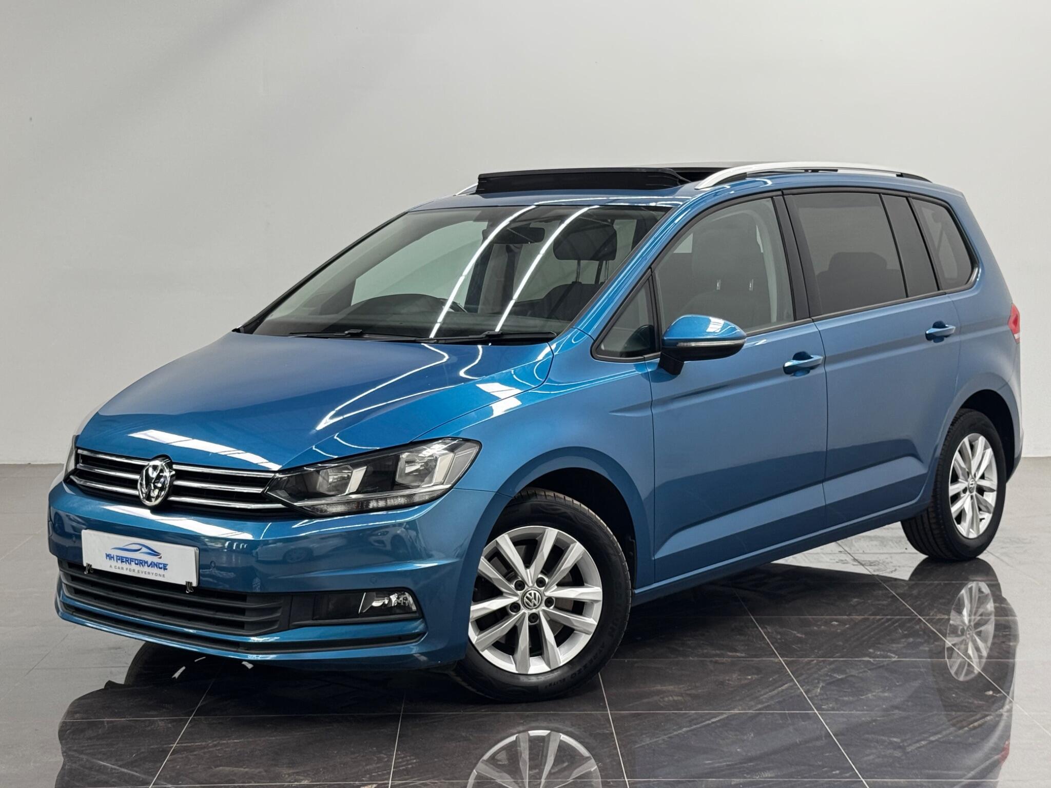 Volkswagen Touran view 39