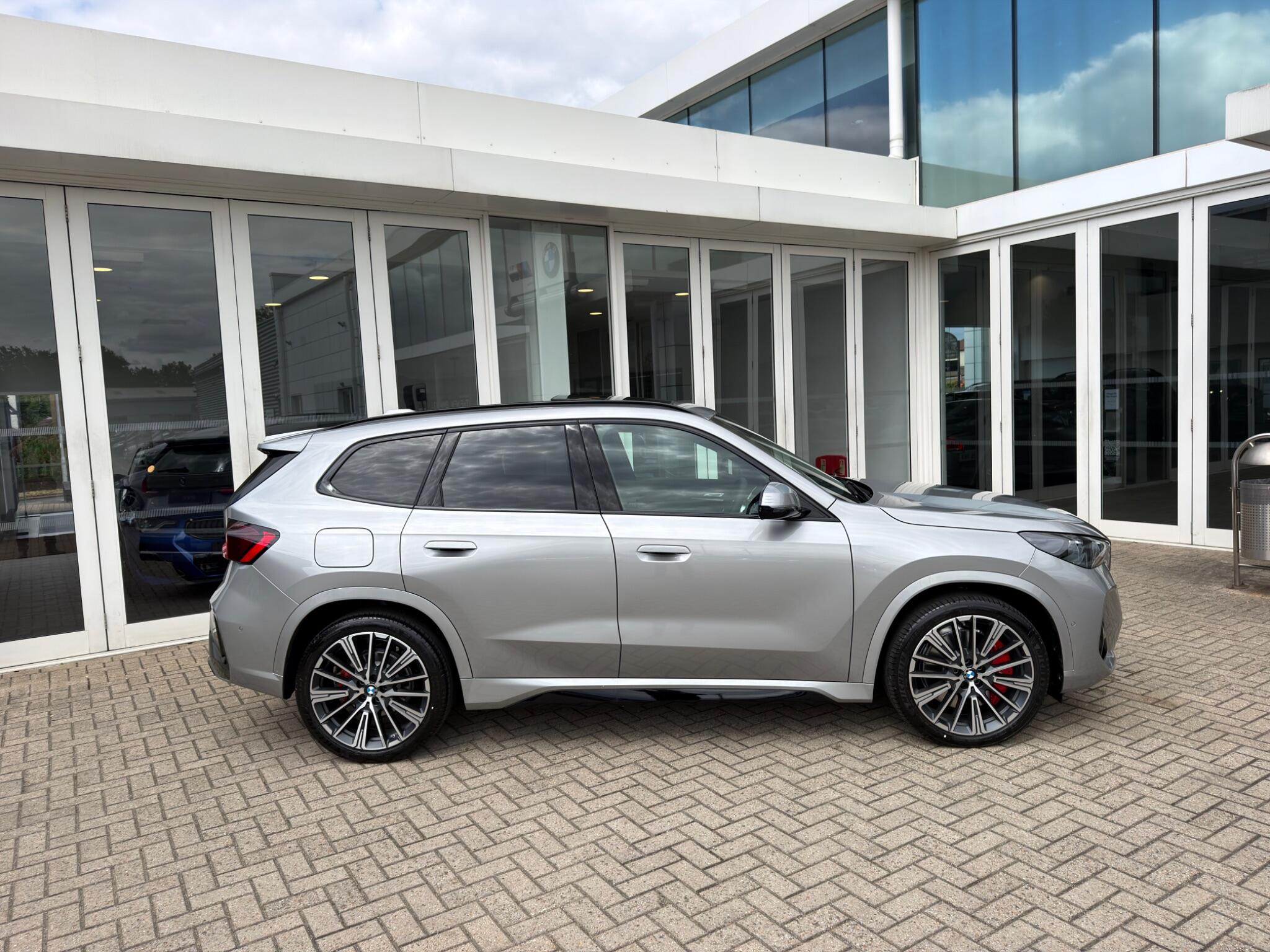 BMW X1 view 6