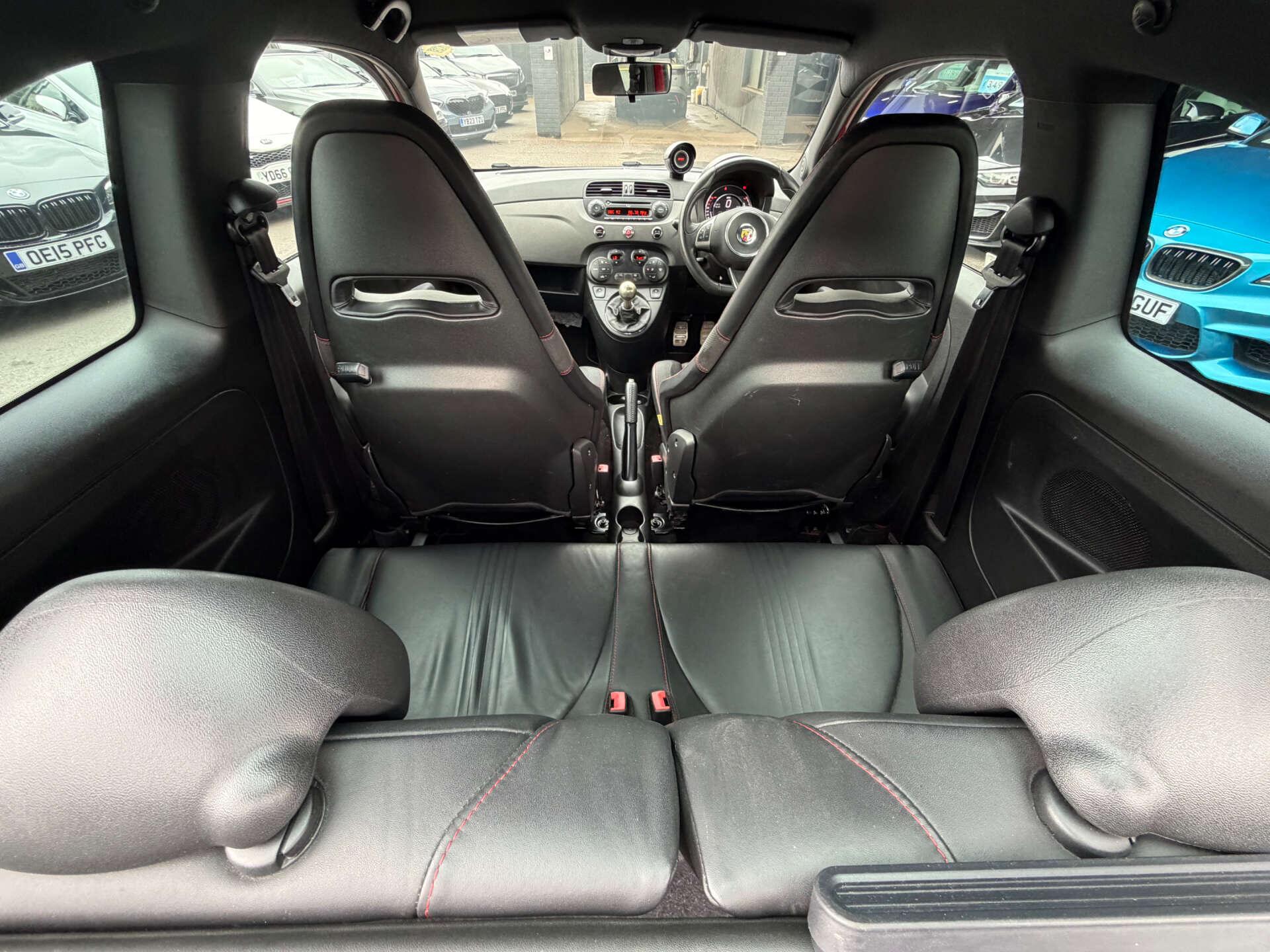 Abarth 595 view 19
