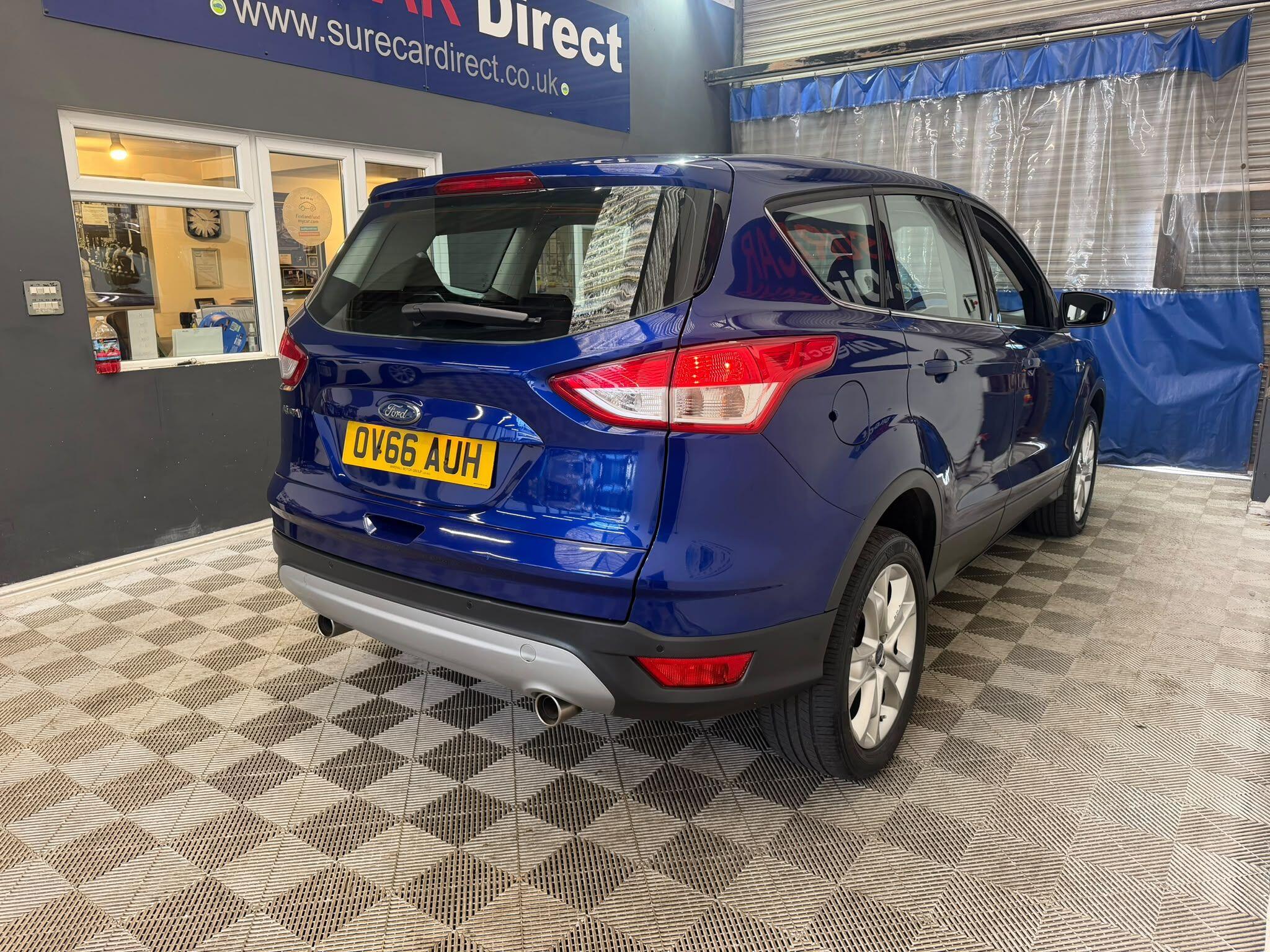 Ford Kuga view 10