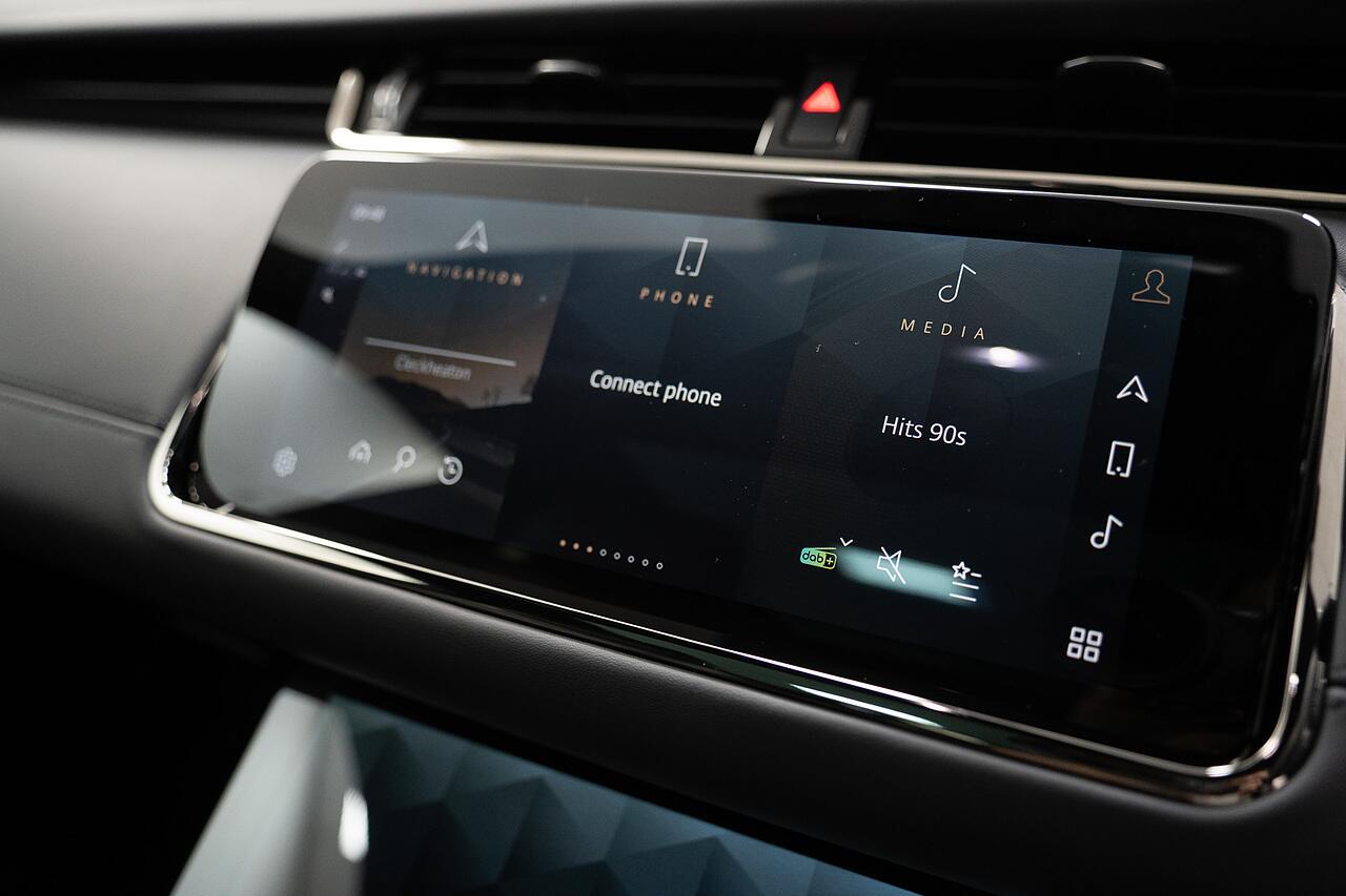 Land Rover Range Rover Evoque view 19