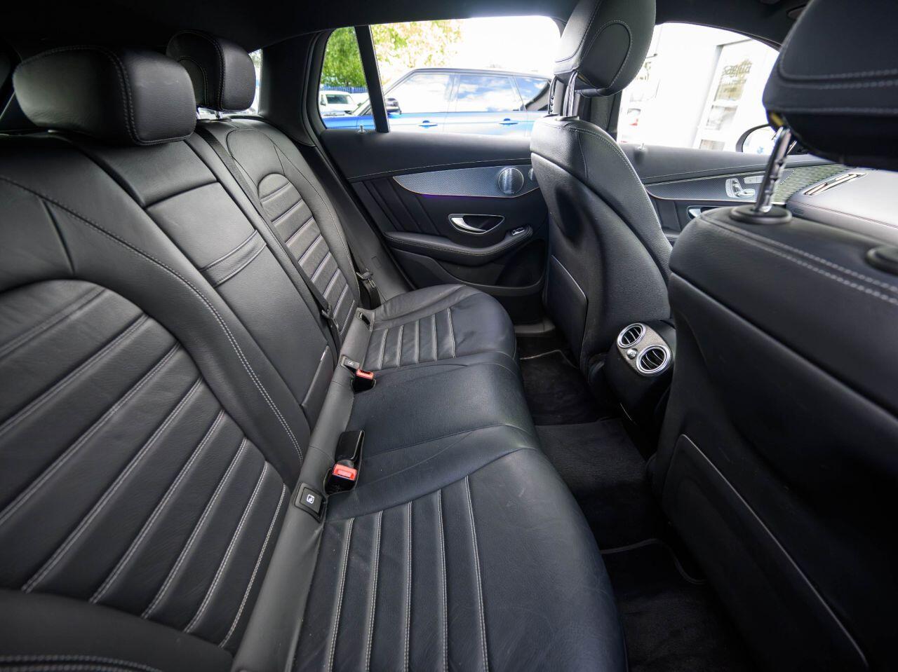 Mercedes-Benz Eqc view 13