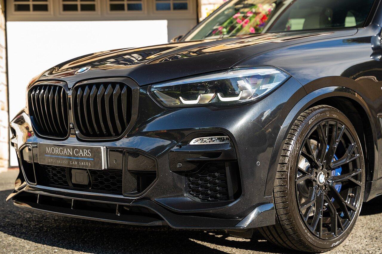 BMW X5 view 34