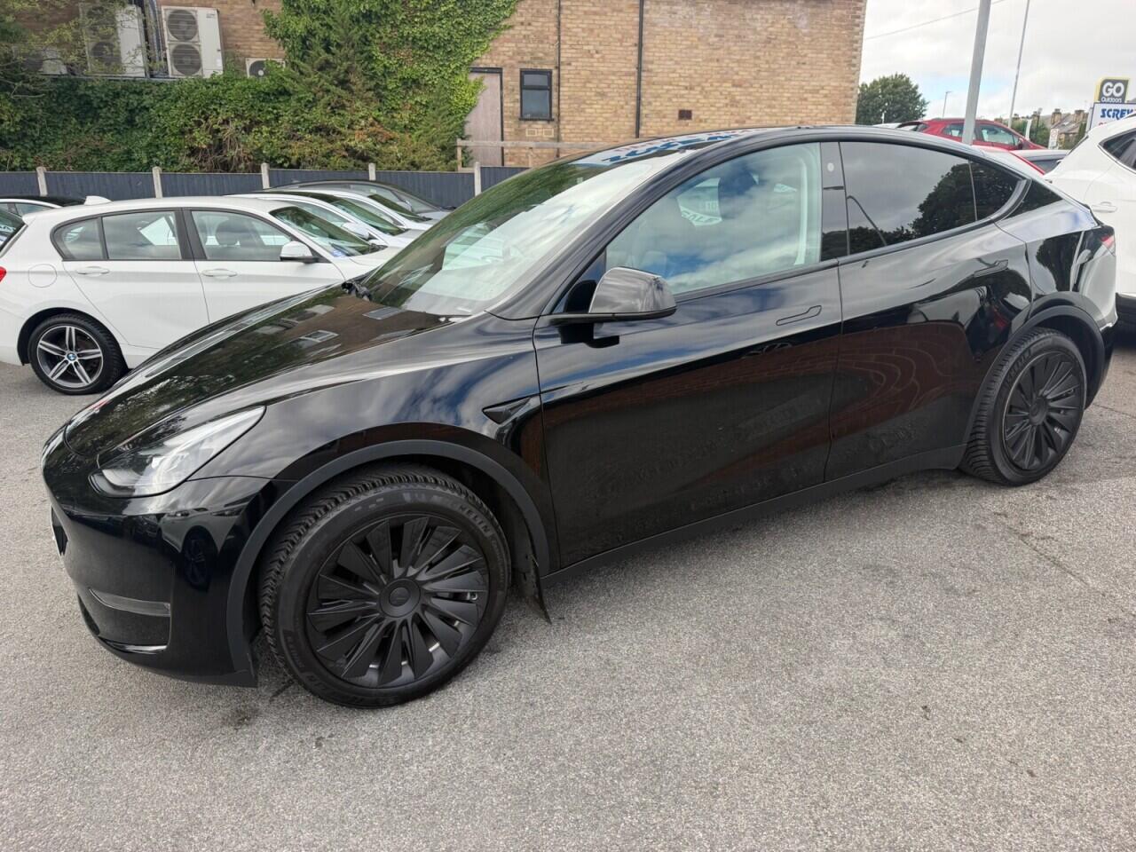 Tesla Model Y view 33