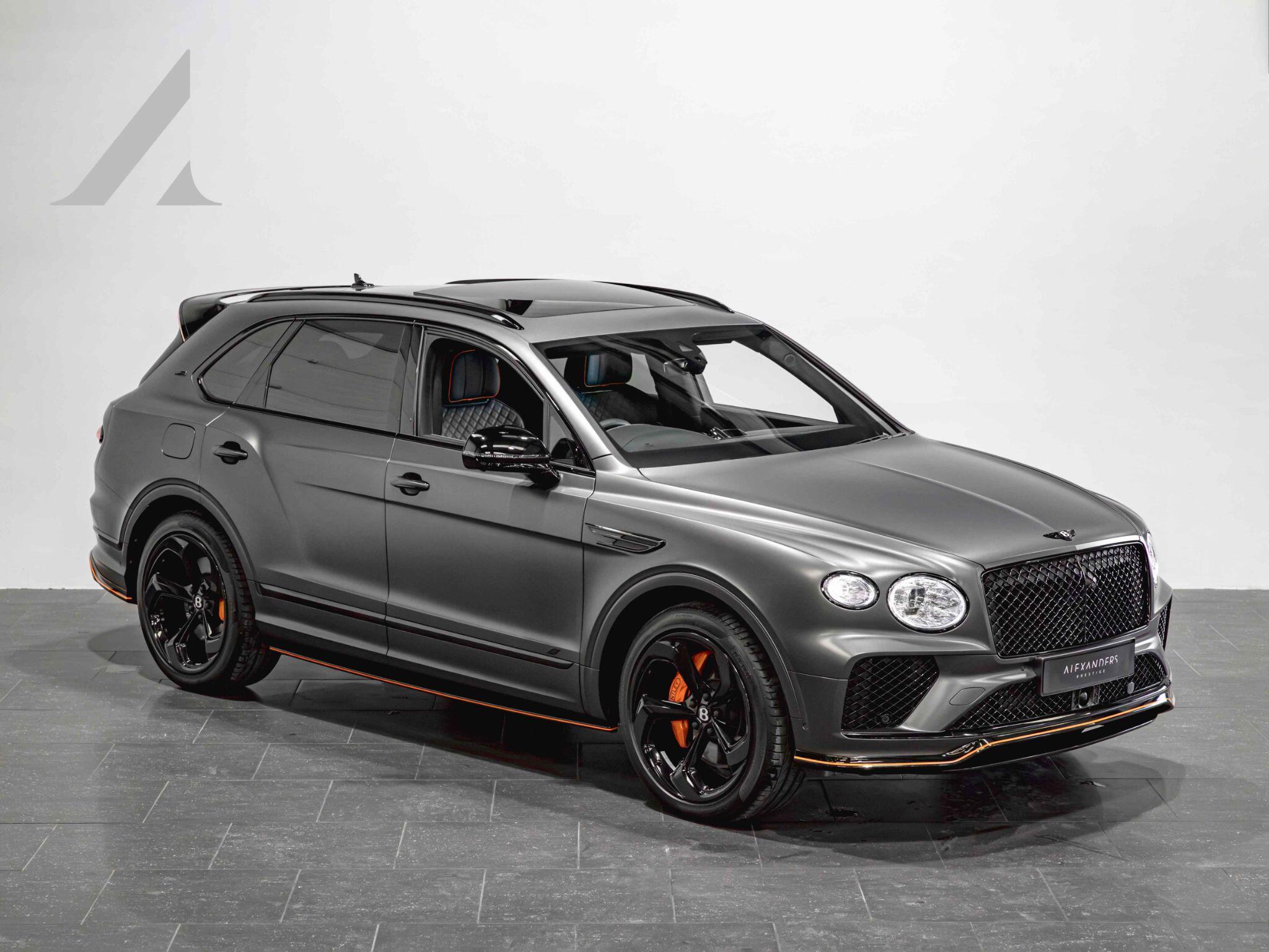 Bentley Bentayga main image