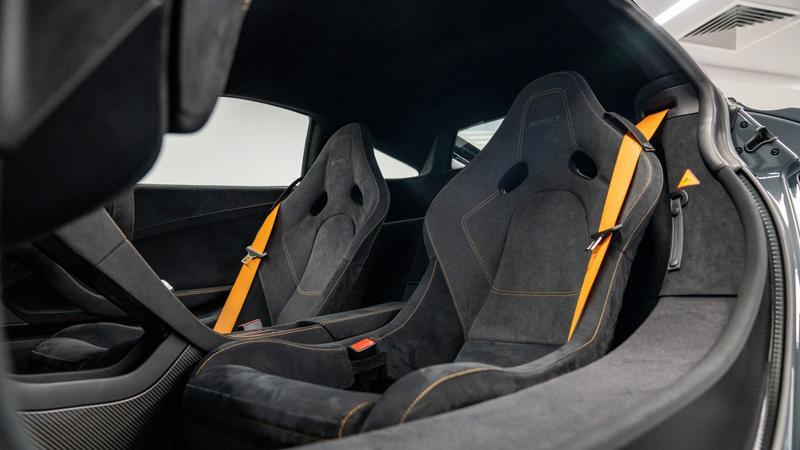 Mclaren 675LT view 33