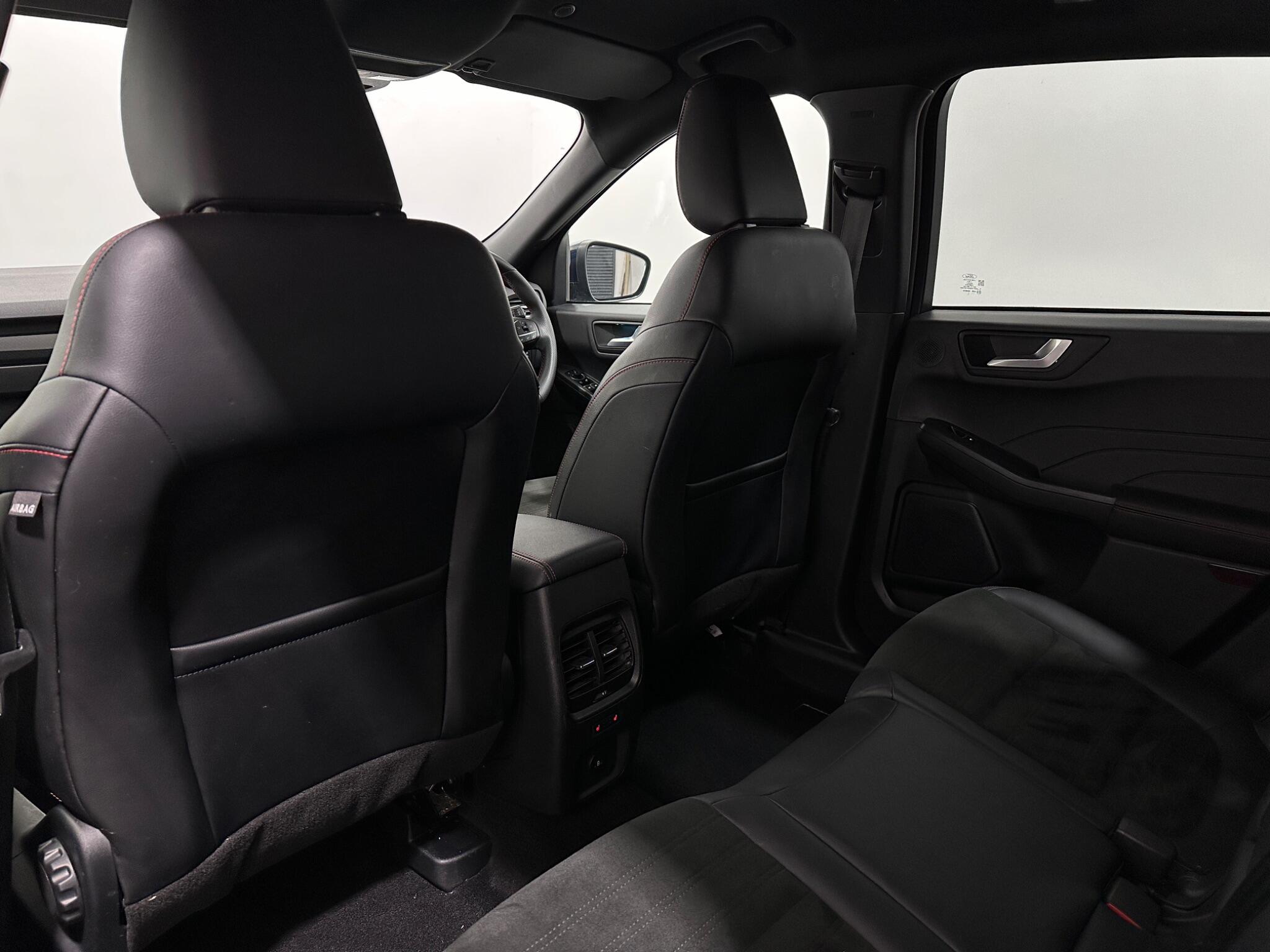 Ford Kuga view 37