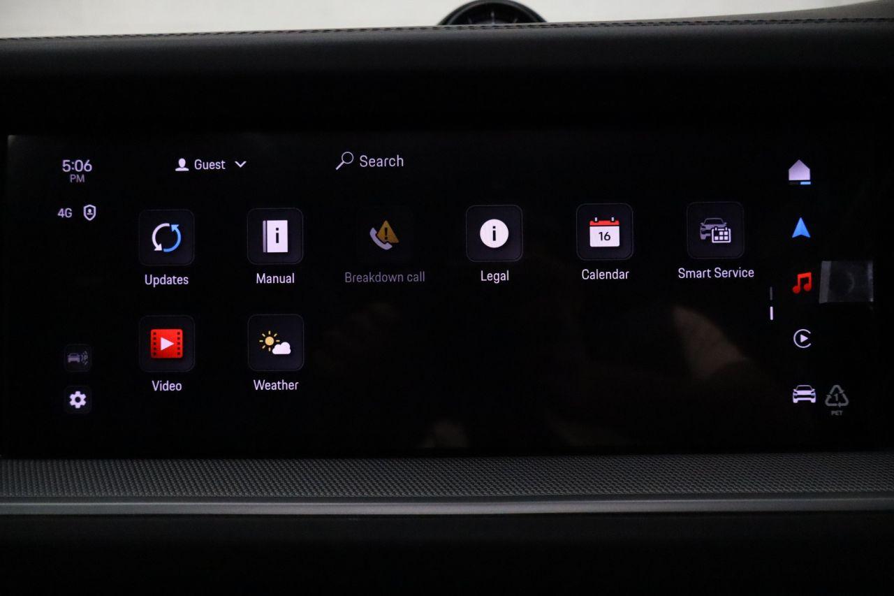 Porsche Cayenne view 27