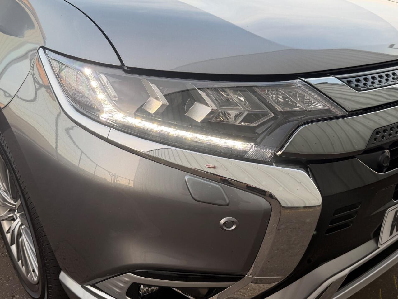 Mitsubishi Outlander view 31