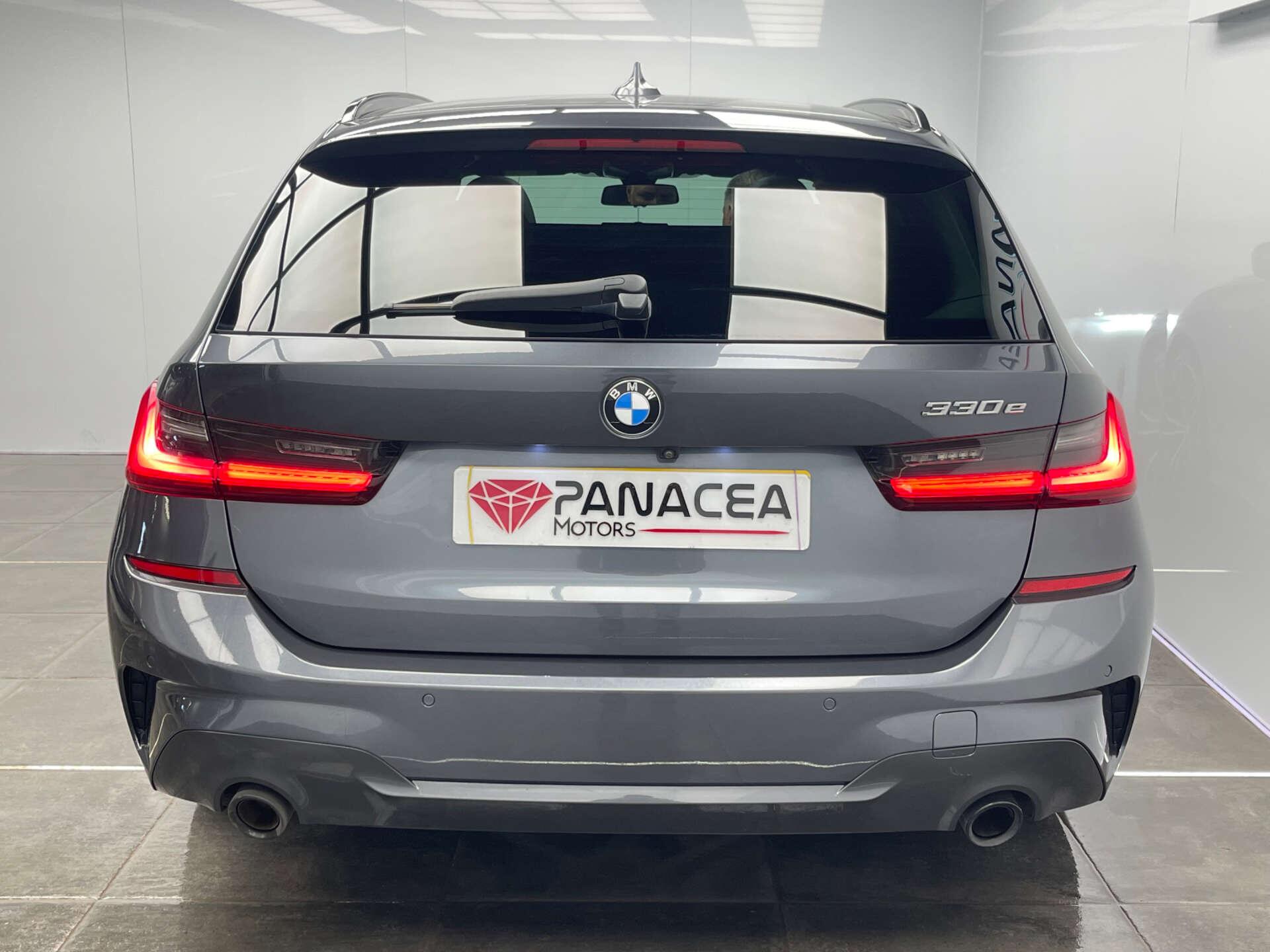 BMW 3 Series view 36