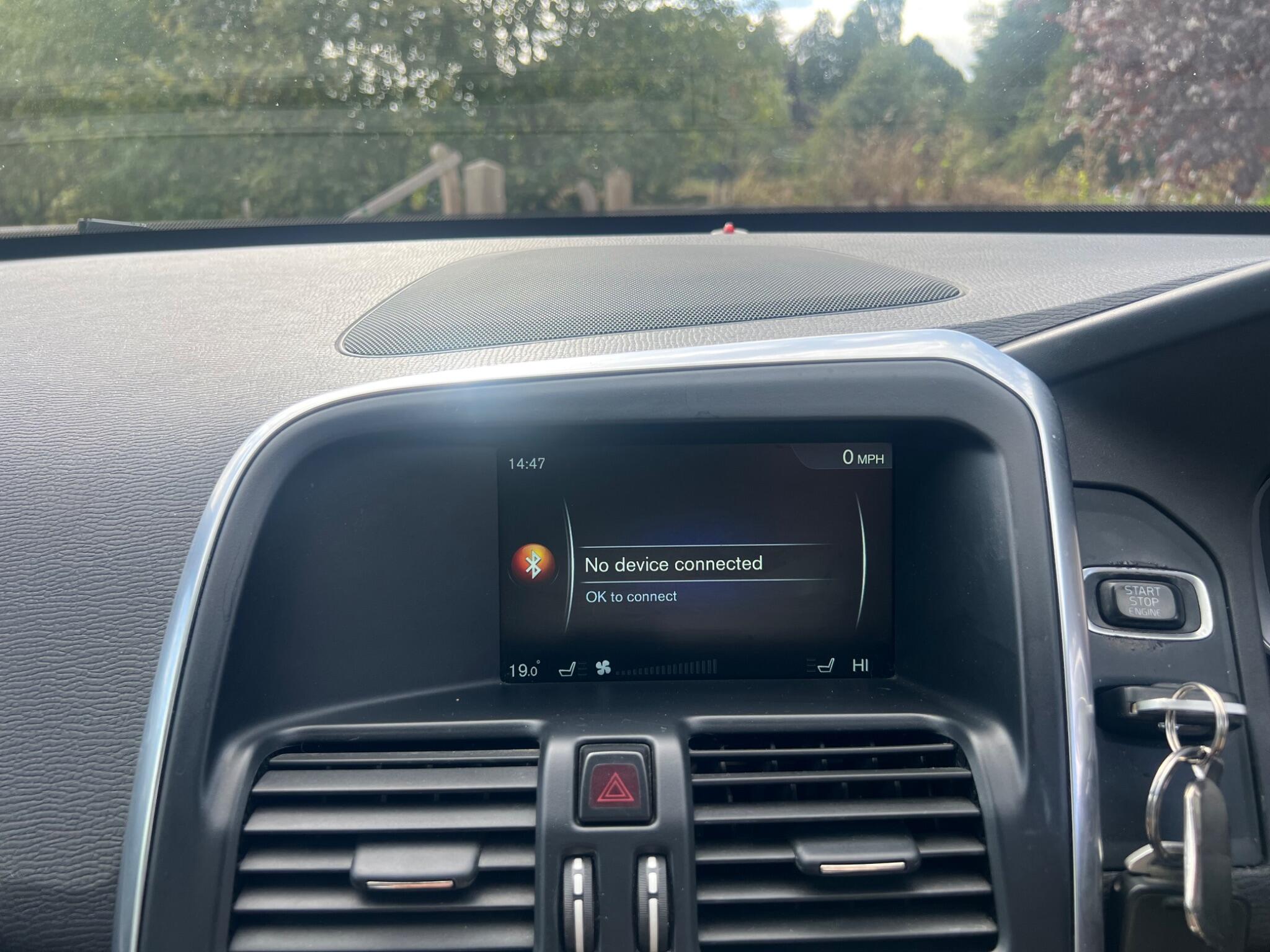 Volvo XC60 view 28