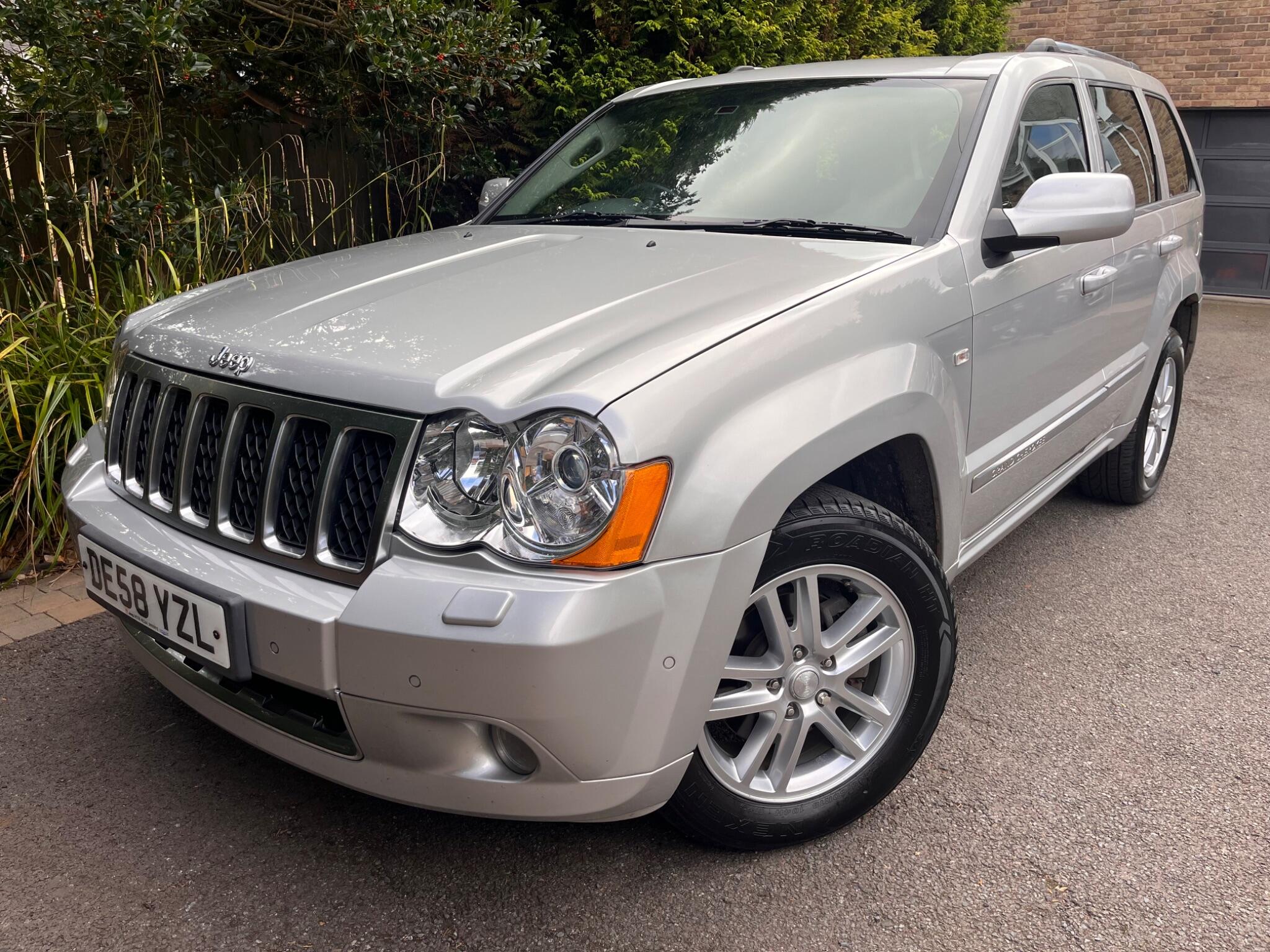 2008 Jeep Grand Cherokee in Silver for sale